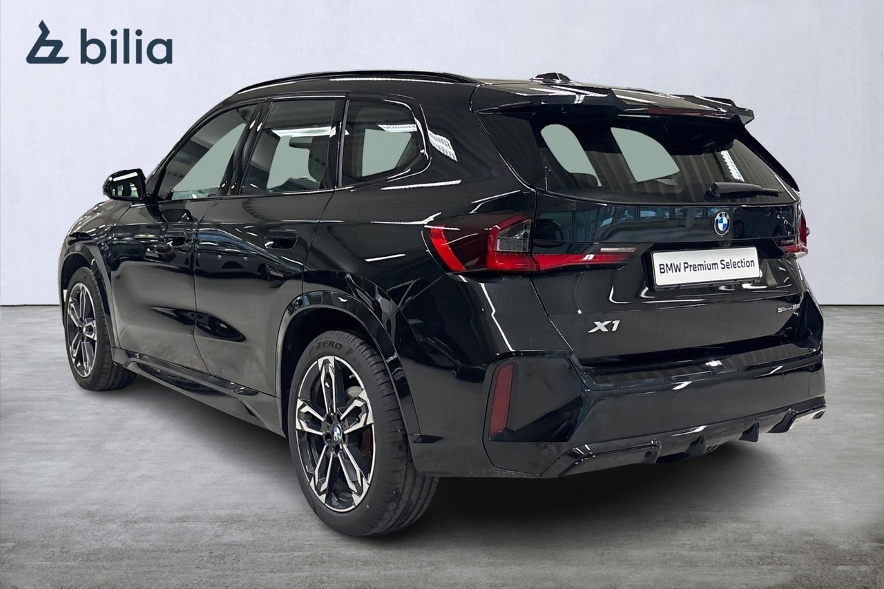 BMW X1 sDrive 18i M-Sport Pro 2026, bild 2/10