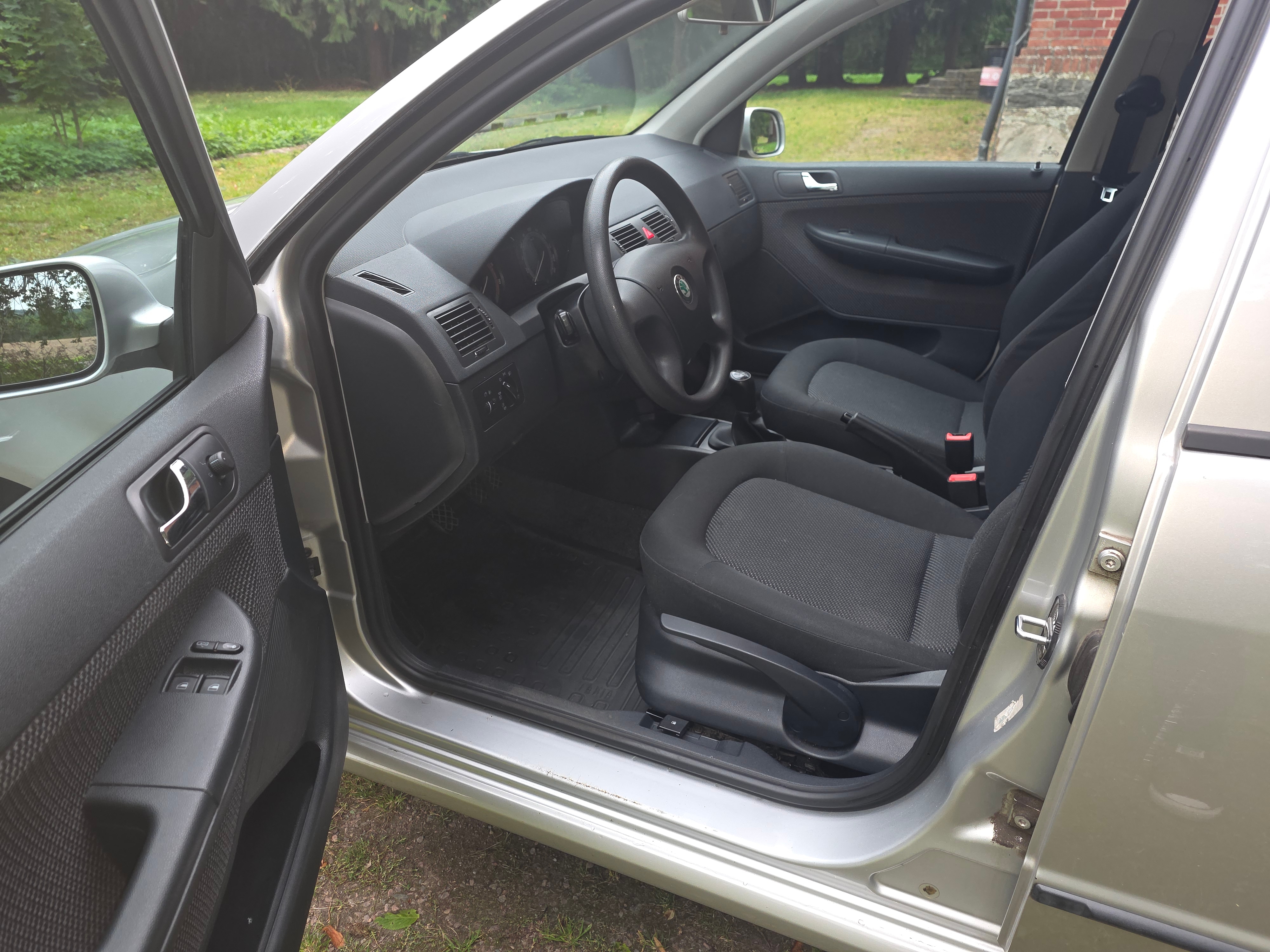 Skoda Fabia 1.2 Manuell 2006, bild 7/10