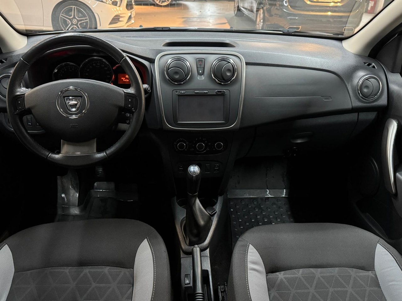 Dacia Sandero Stepway 0.9 TCe Euro 6 2016, bild 6/10