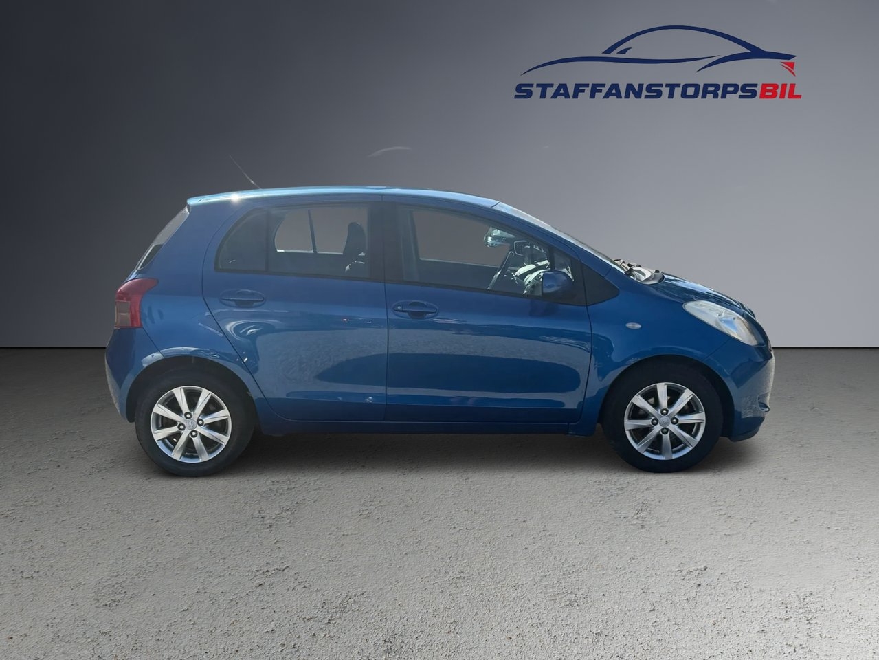 Toyota Yaris 5-dörrar 1.3 VVT-i 2006, bild 4/9