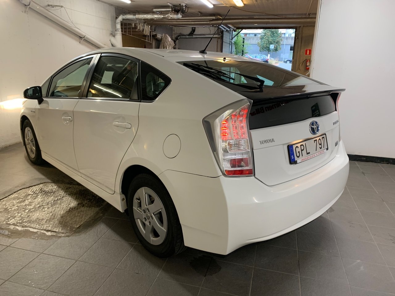 Toyota Prius Hybrid CVT Euro 5 2010, bild 4/10