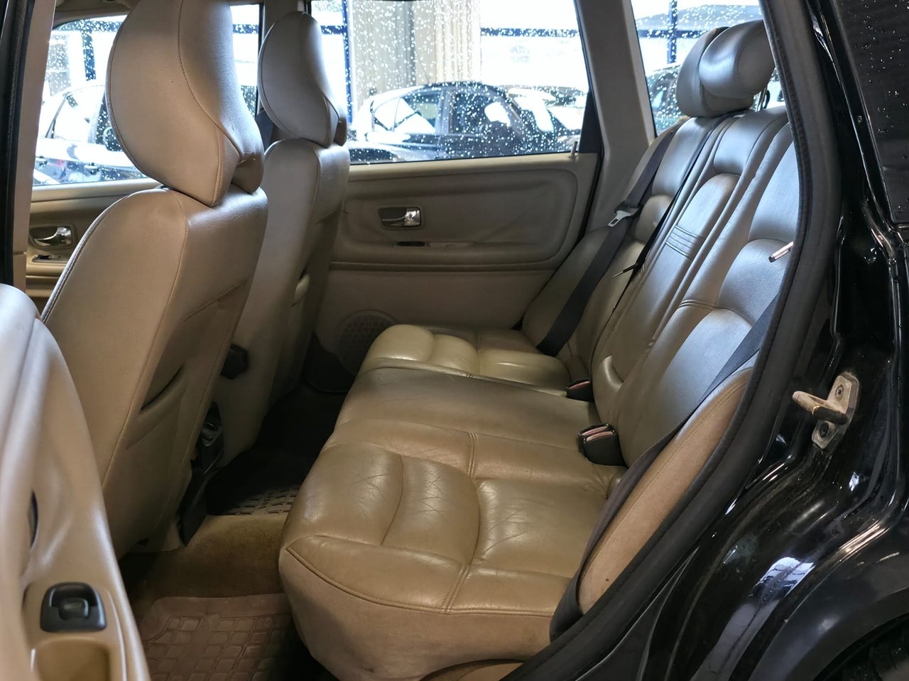Volvo V70 2.4 140hk Classic 2000, kuva 8/8