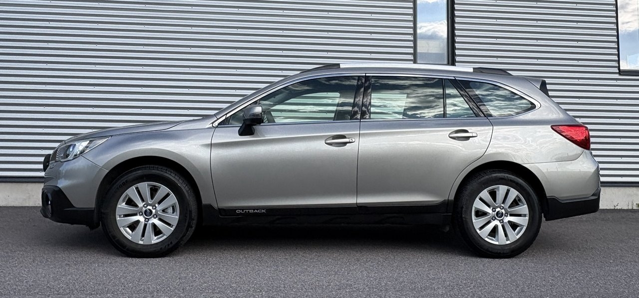 Subaru Outback 2015, bild 2/10