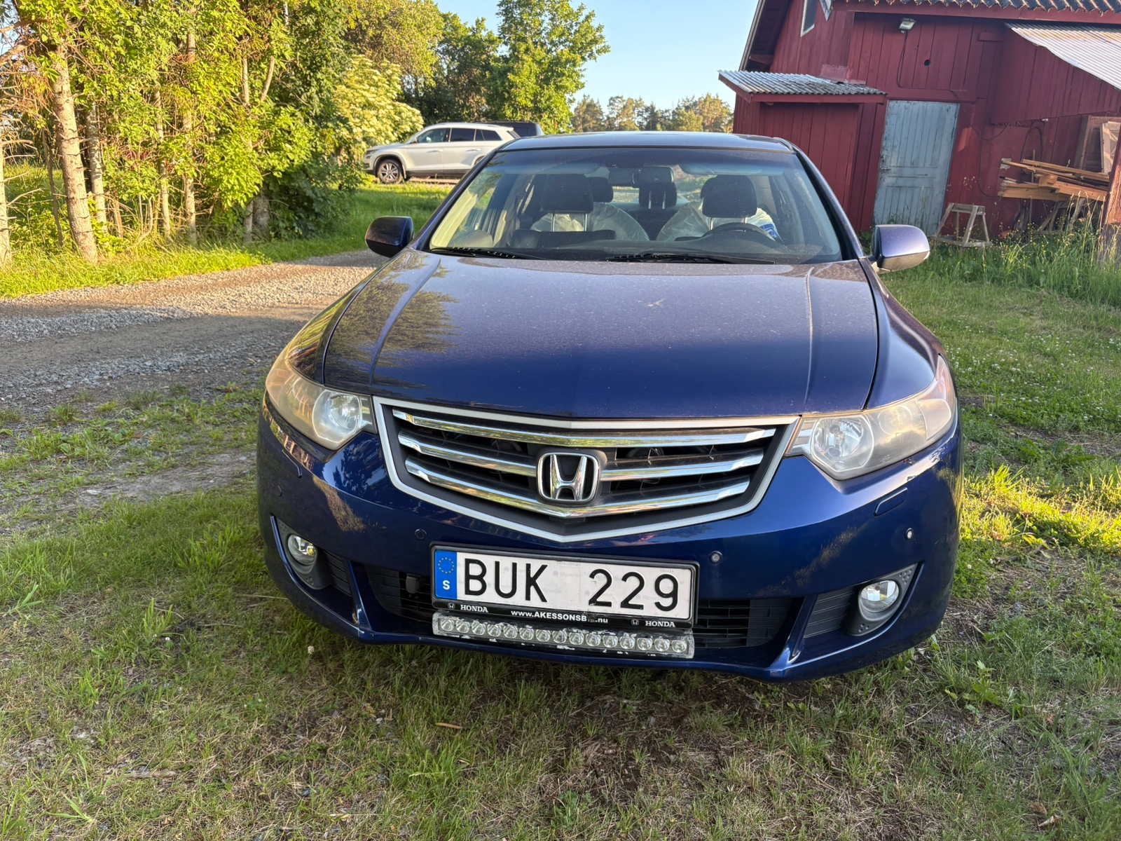 Honda Accord 2.4 i-VTEC Manuell 2009, bild 2/6