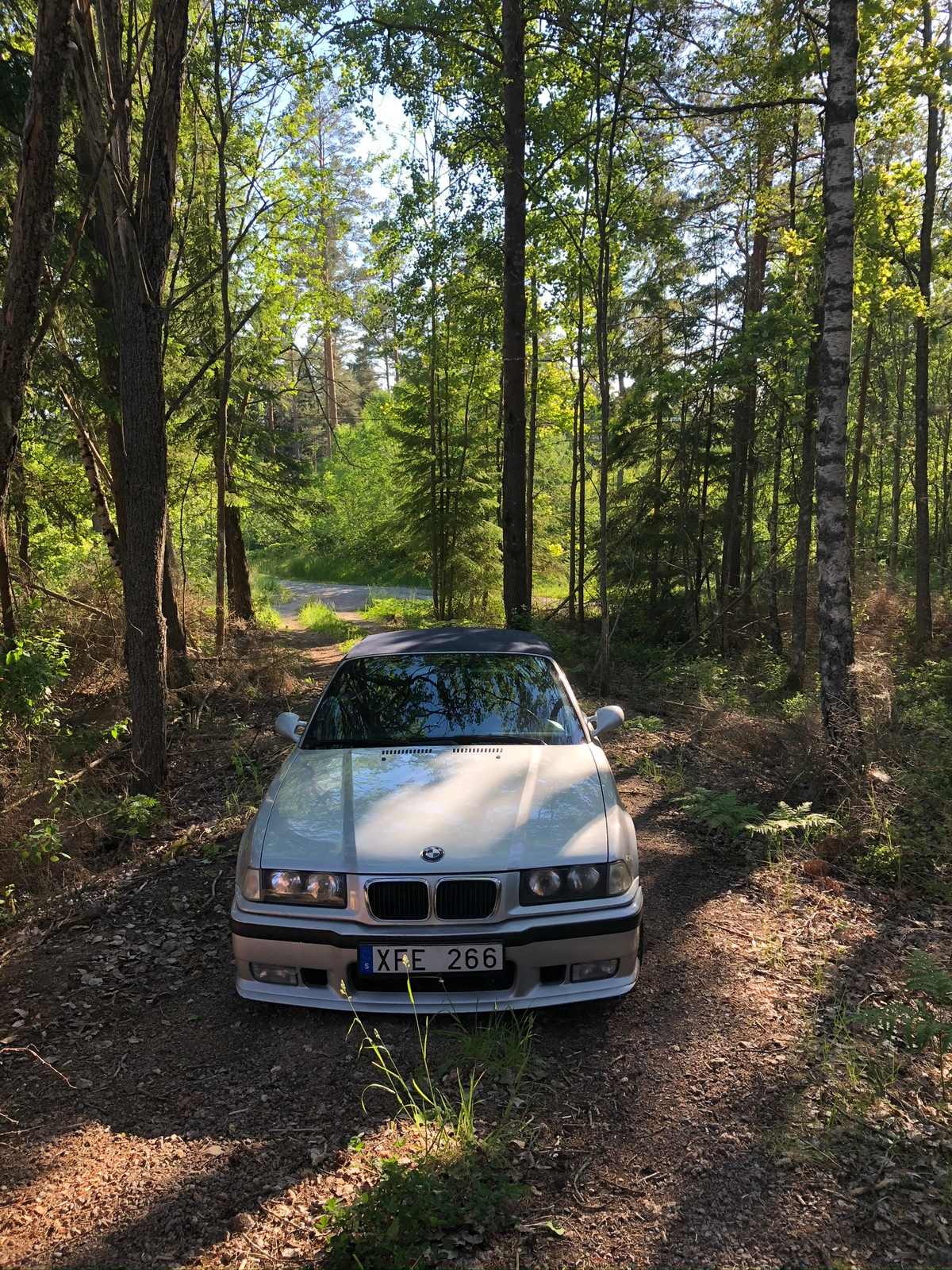 BMW 328 i Convertible Manuell 1998, bild 7/8