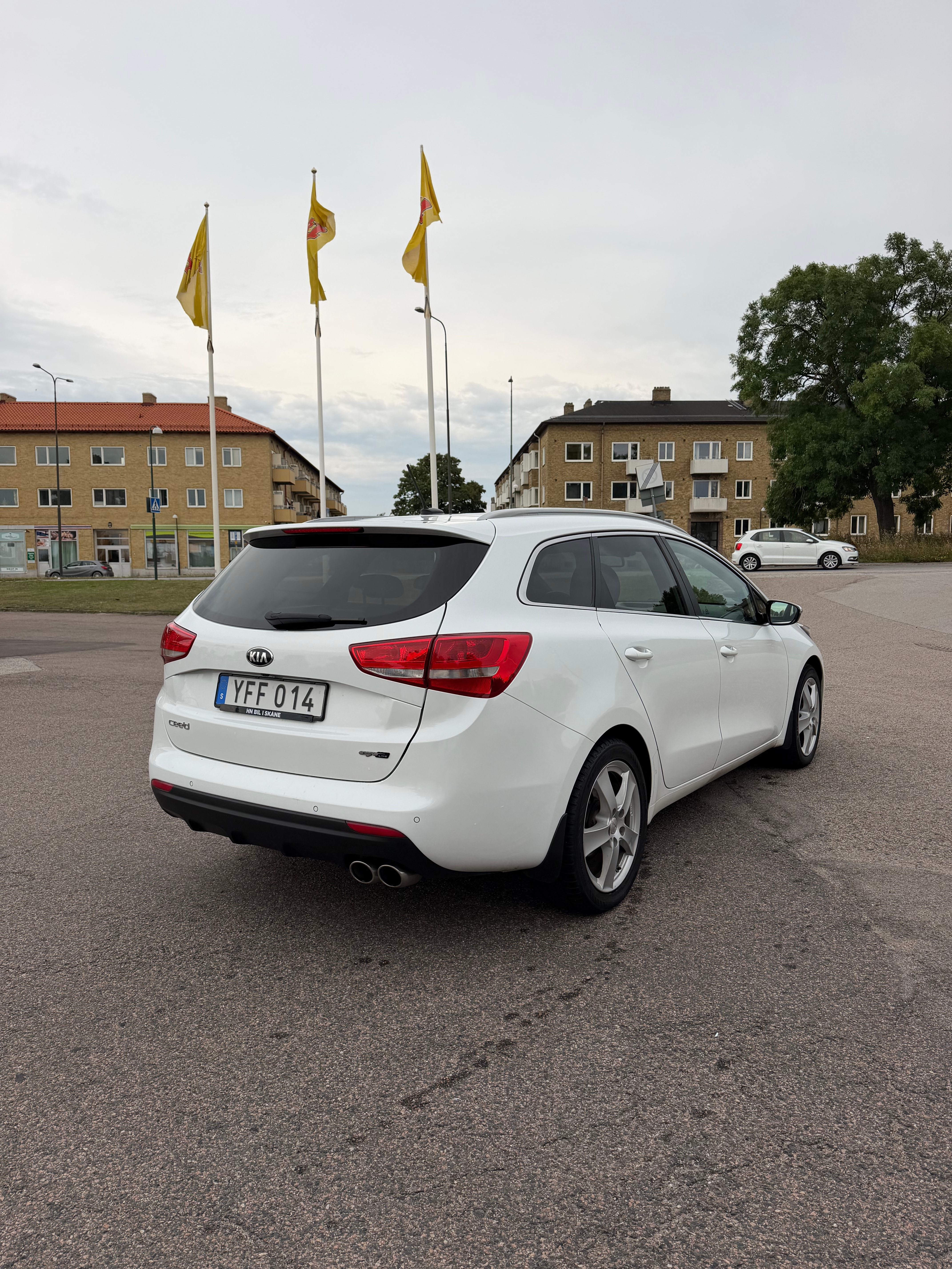 Kia Ceed _sw 1.6 CRDi DCT 2016, bild 5/10