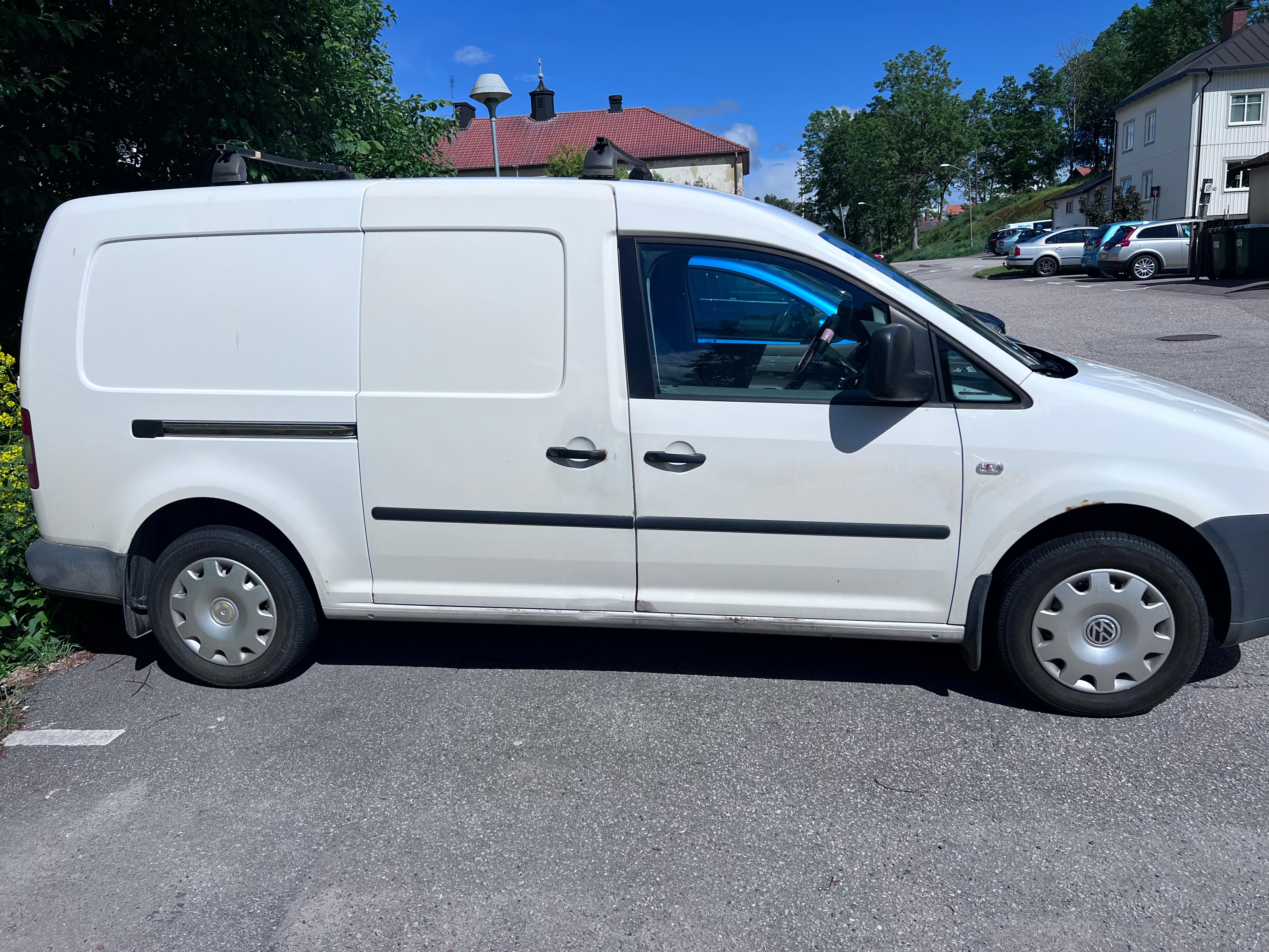 Volkswagen Caddy Maxi 2010, bild 4/10