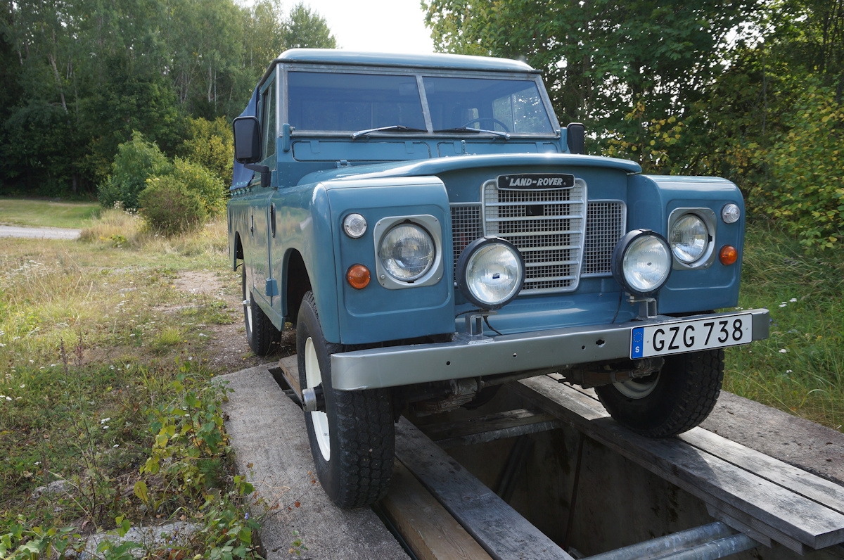Land Rover 109