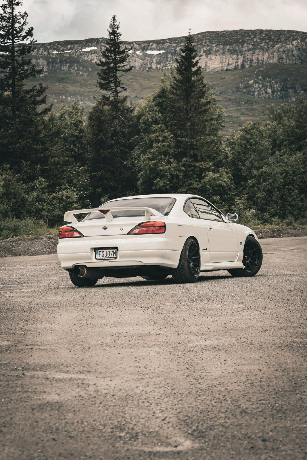 Nissan Silvia spec.R 2.0 Manuell s15 1999, bild 2/2