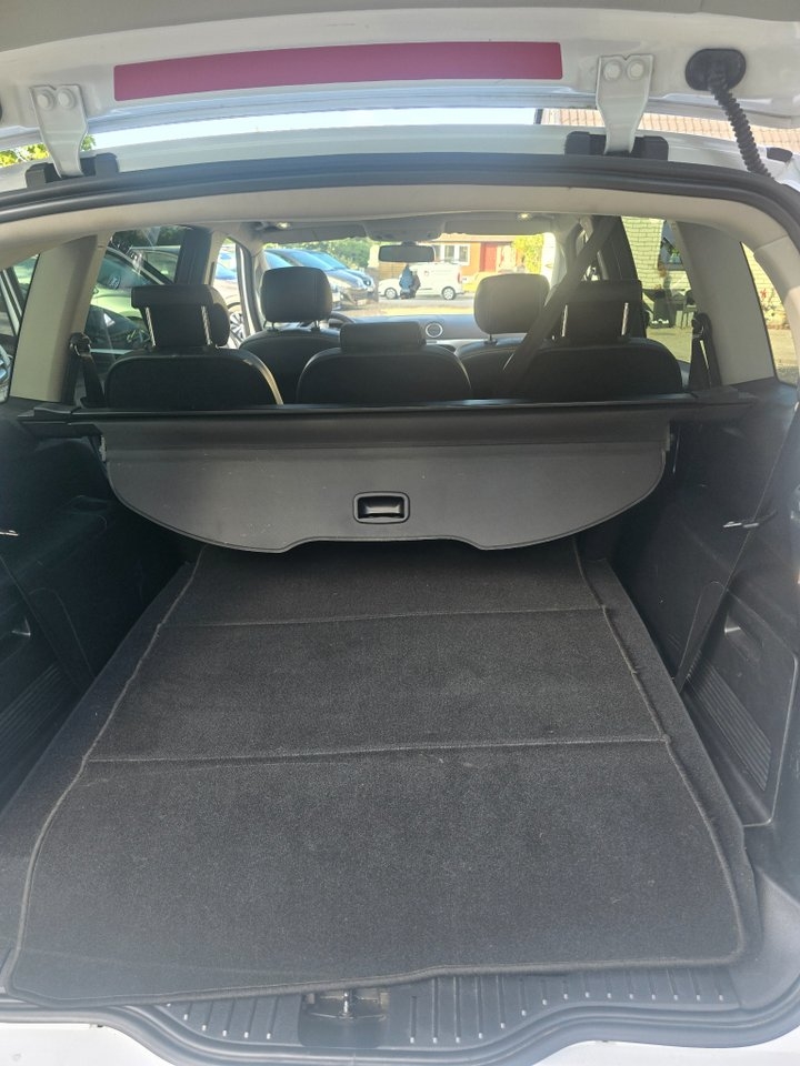 Ford S-MAX 2.2 TDCi Business Euro 5 2011, kuva 7/8