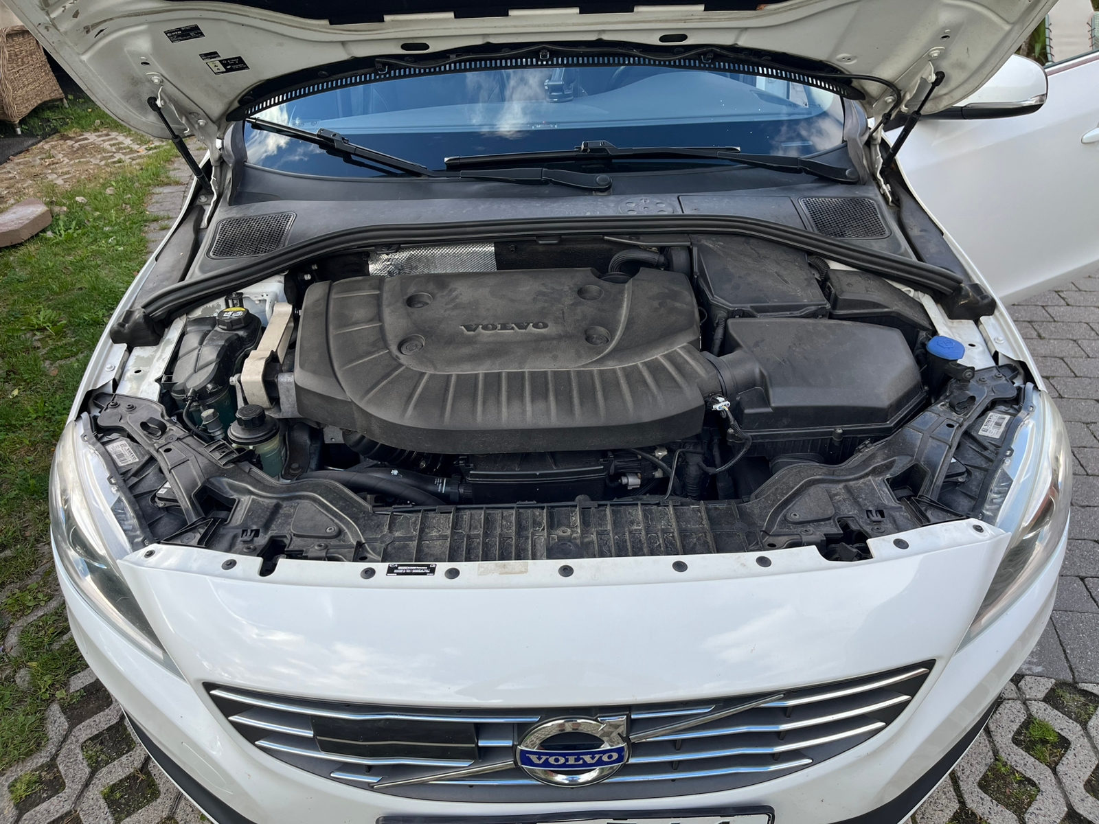 Volvo V60 D4 AWD Geartronic 2017, bild 8/8