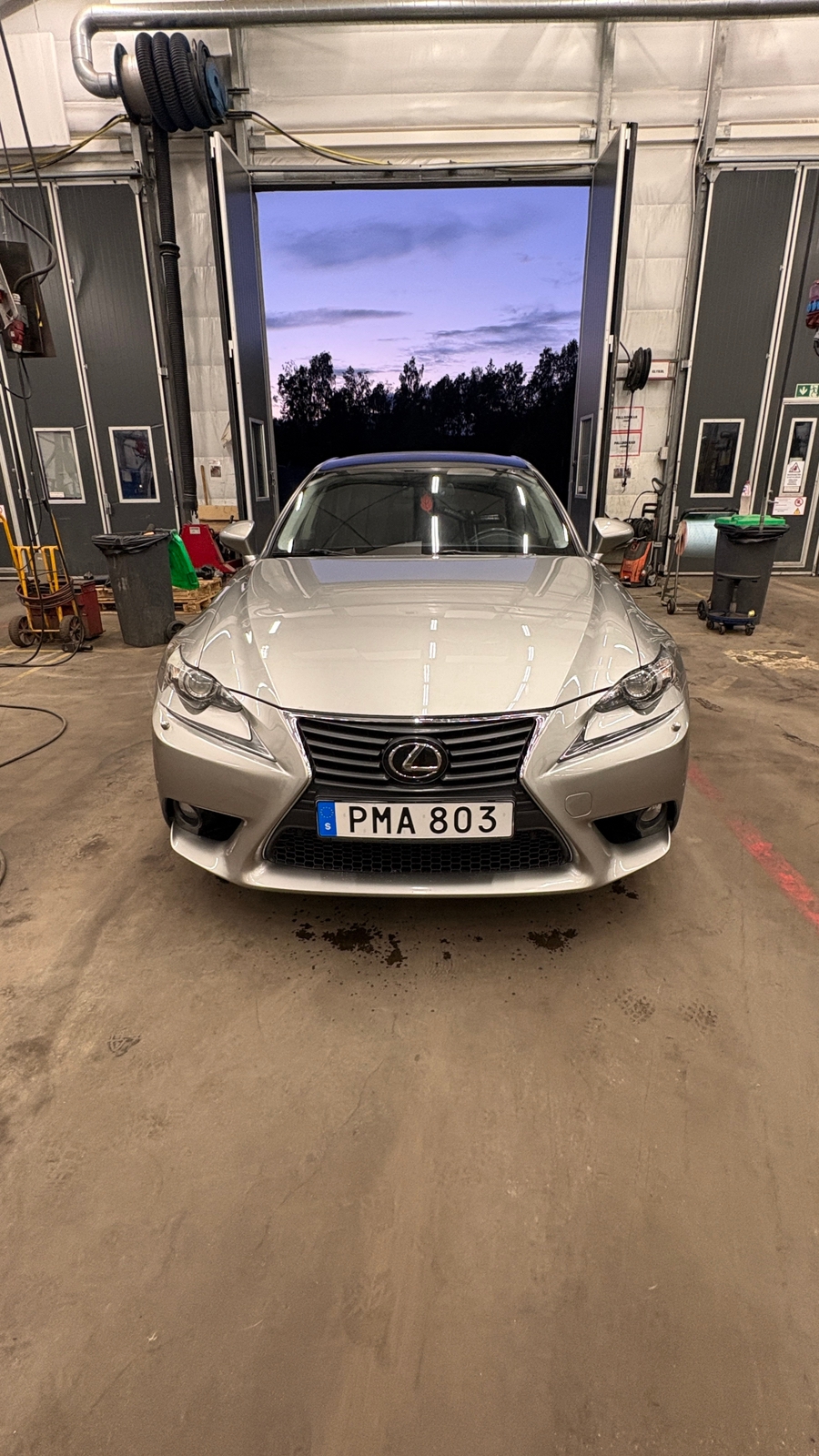 Lexus IS