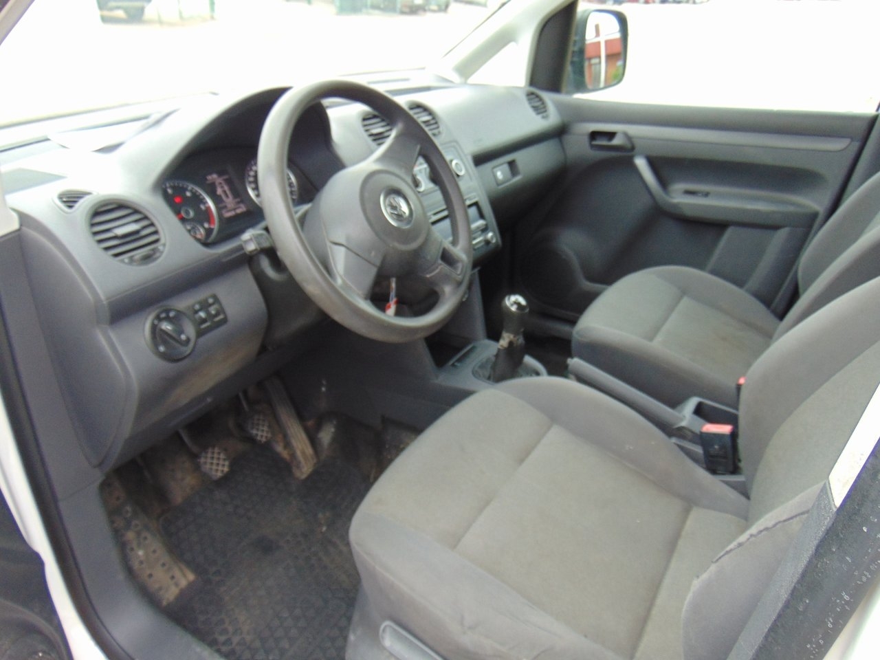 Volkswagen Caddy Skåpbil 1.6 TDI Euro 5 2014, bild 7/10
