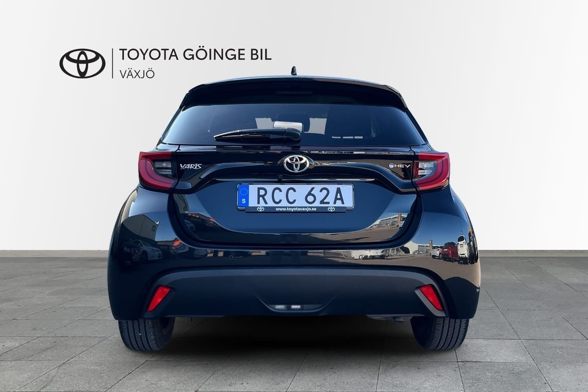 Toyota Yaris 2025, bild 5/10