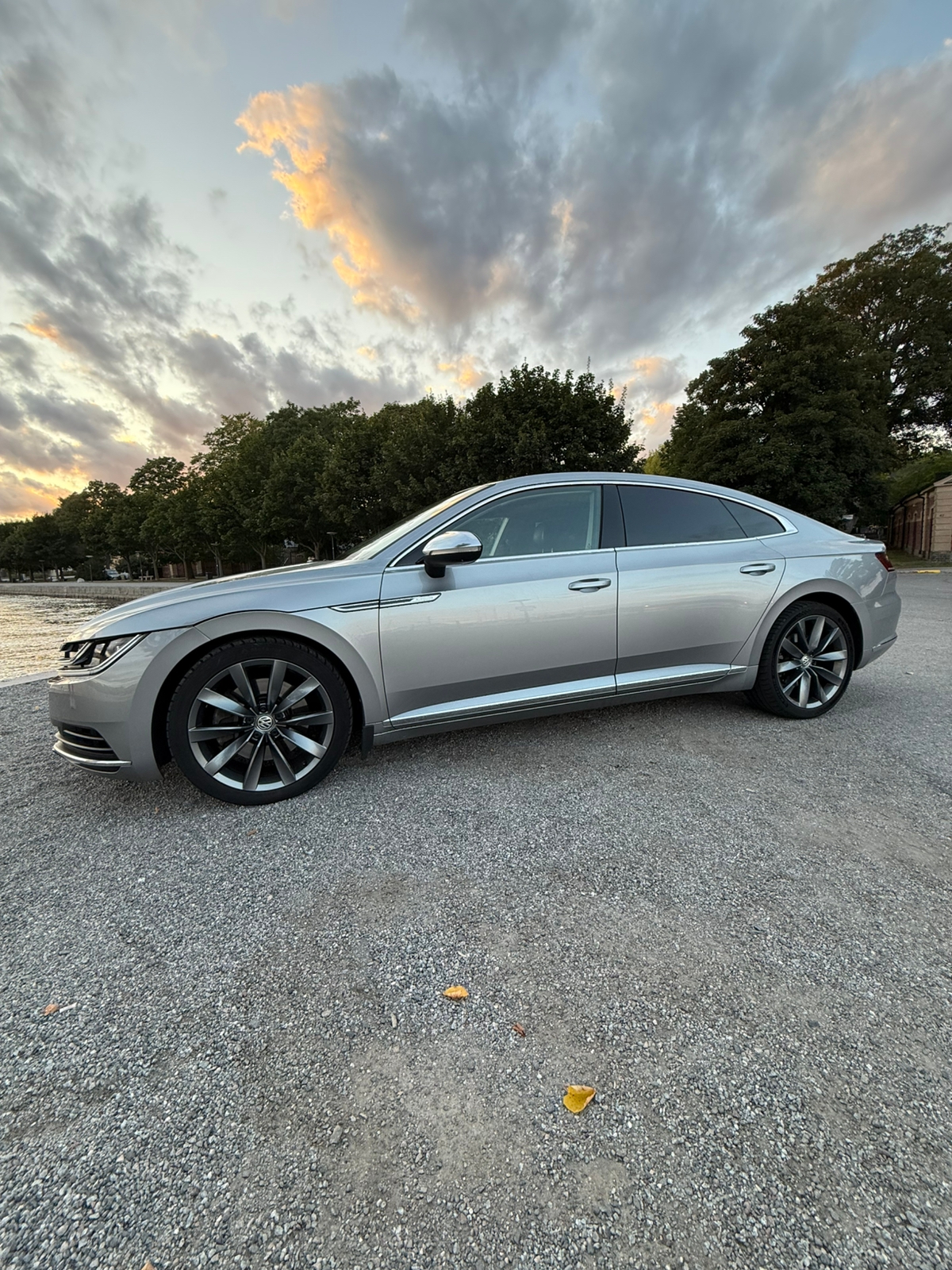 Volkswagen Arteon 2017, photo 7/10