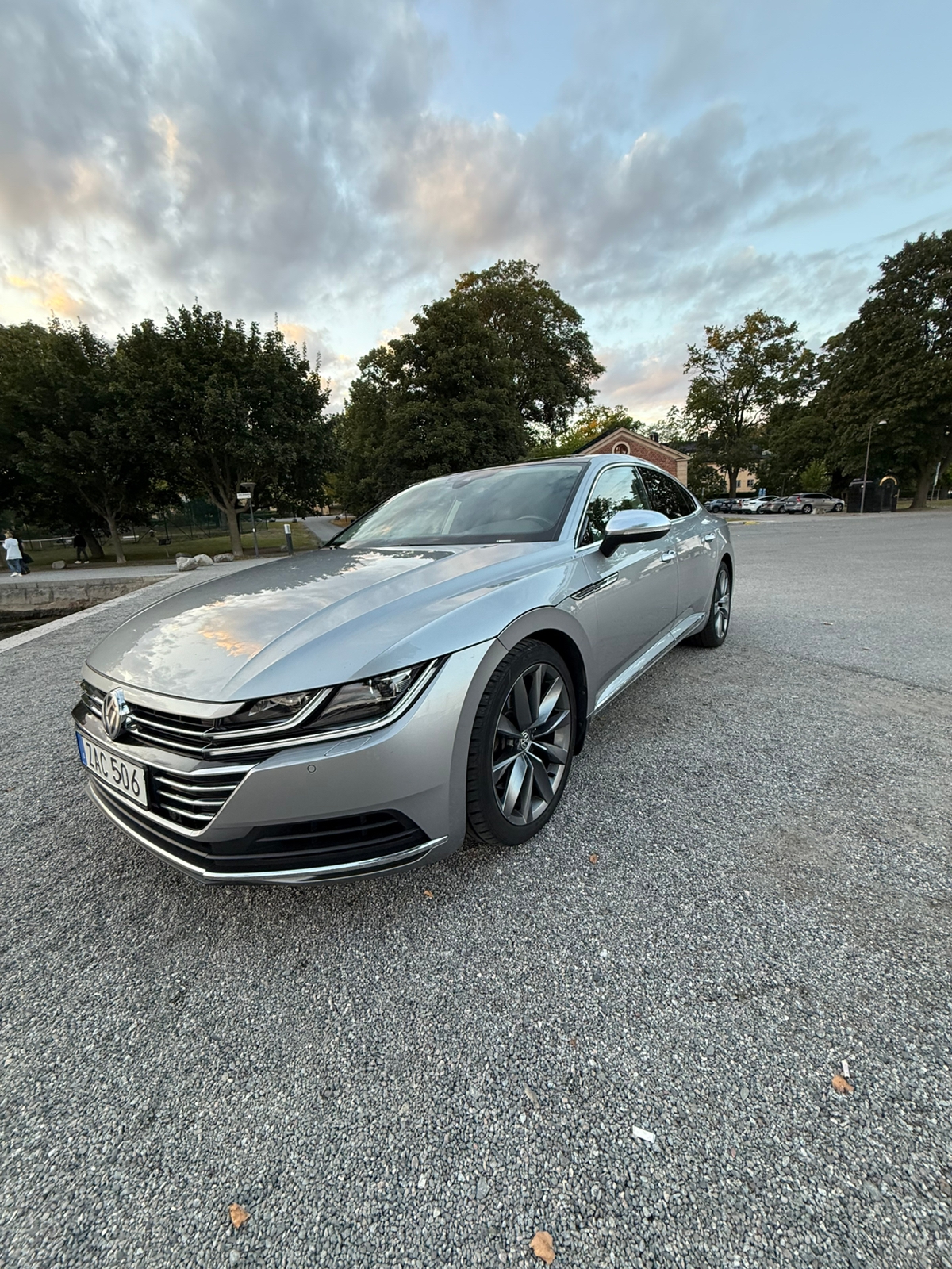 Volkswagen Arteon 2017, photo 6/10