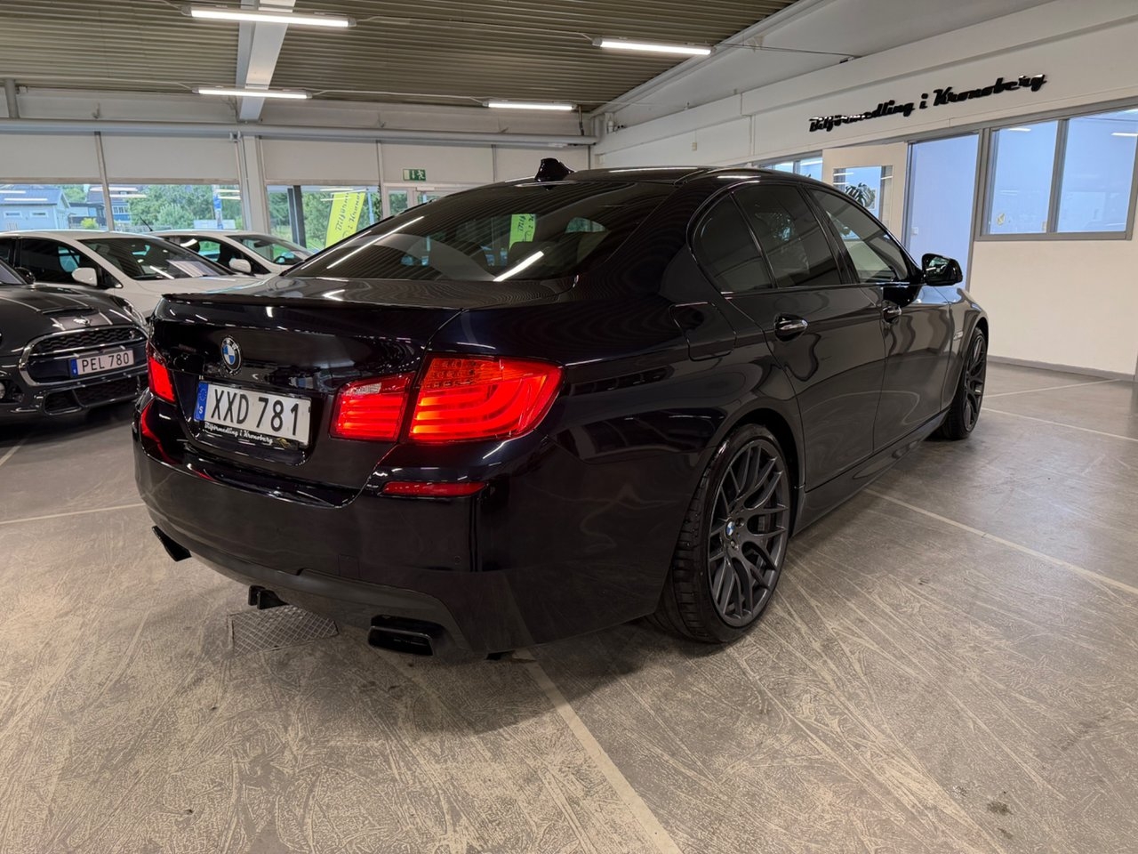 BMW 550 i Sedan M Sport Taklucka 2011, photo 3/10