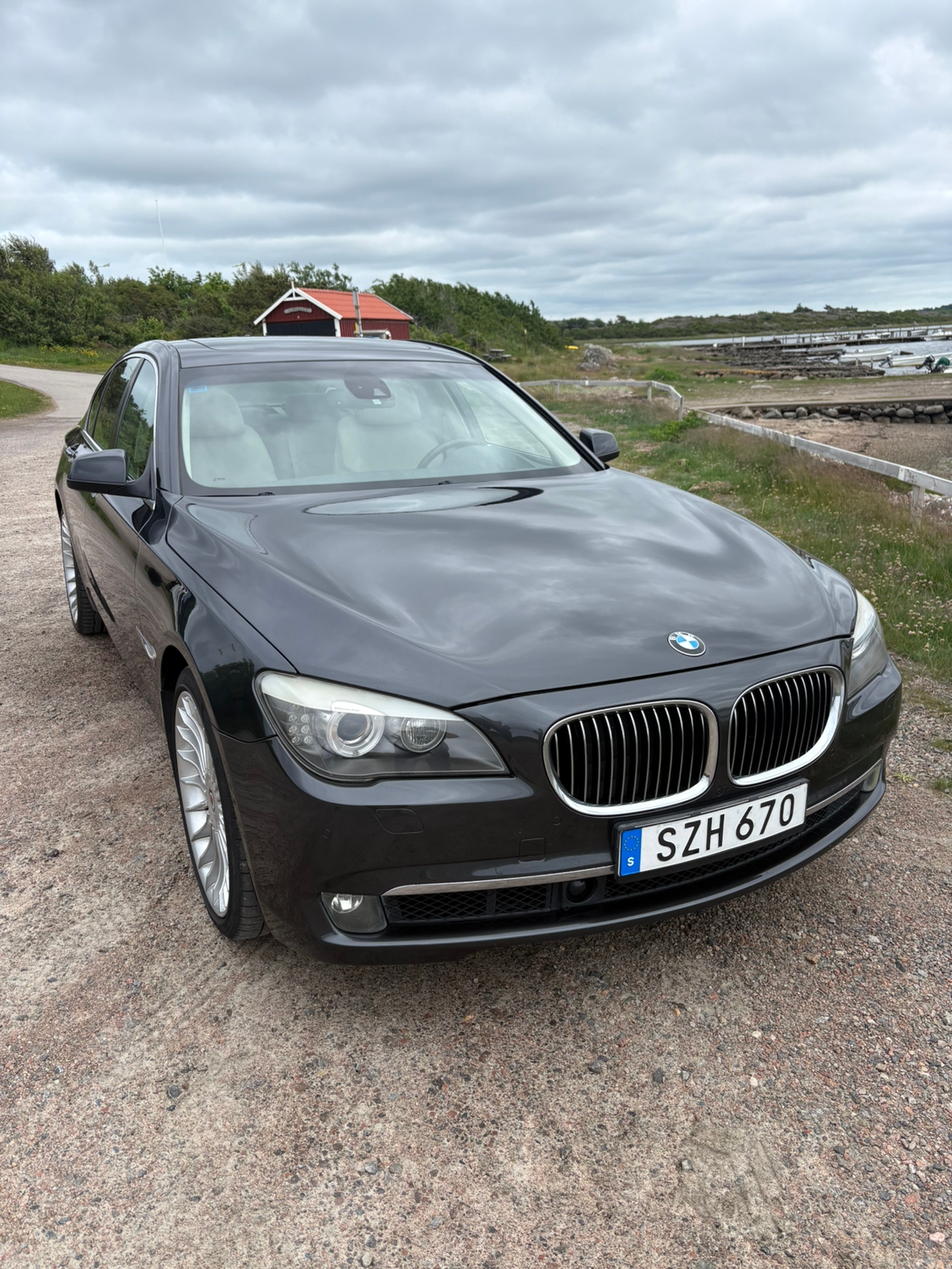 BMW 740