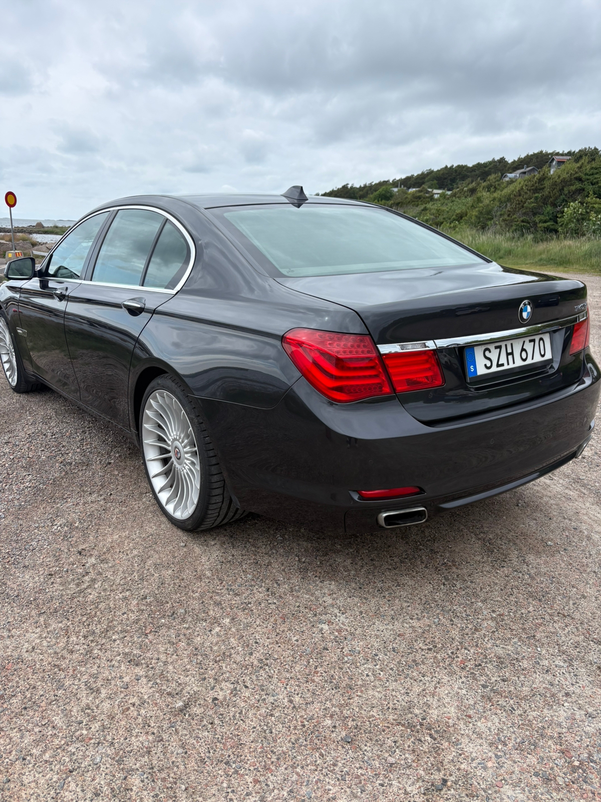 BMW 740 d Steptronic 2010, bild 2/5