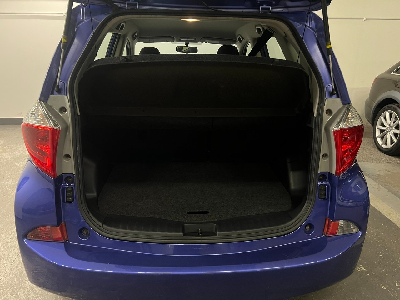Toyota Verso-S 1.33 Dual VVT-i Euro 5 2011, bild 7/10