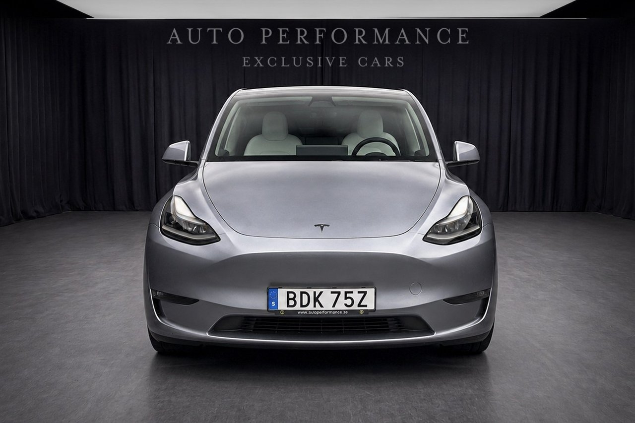 Tesla Model Y 2024, bild 4/9