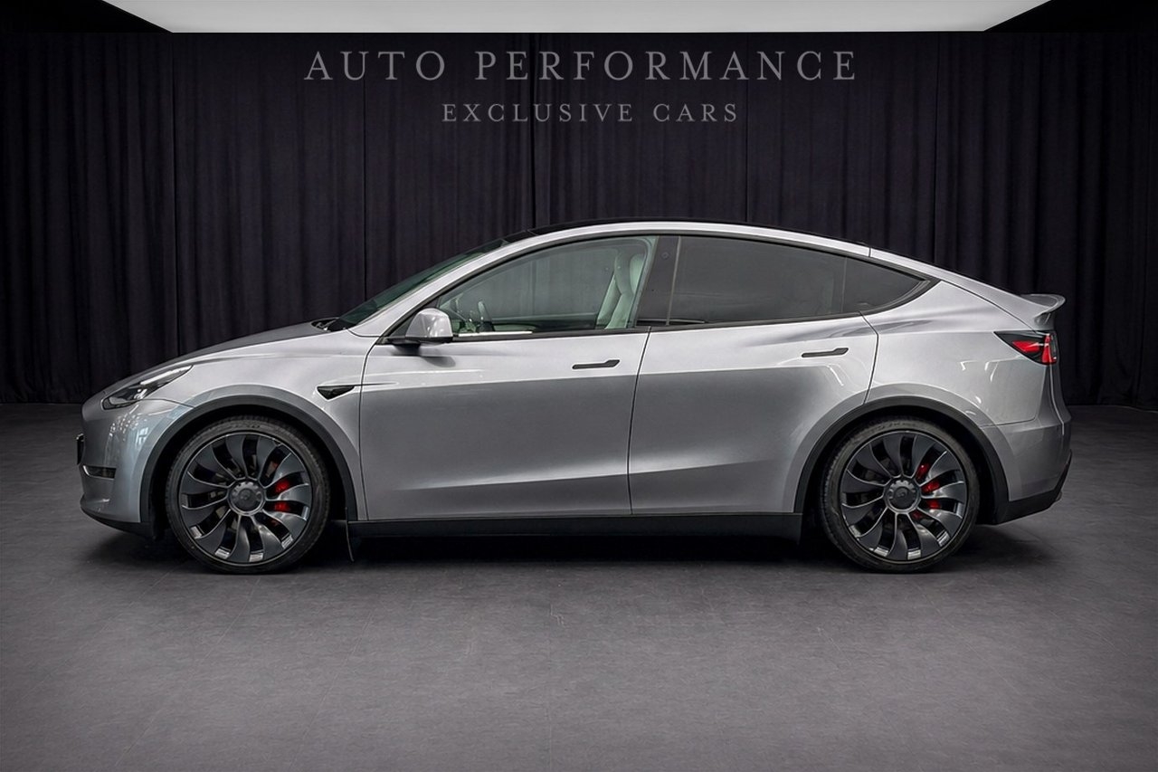 Tesla Model Y 2024, bild 2/9