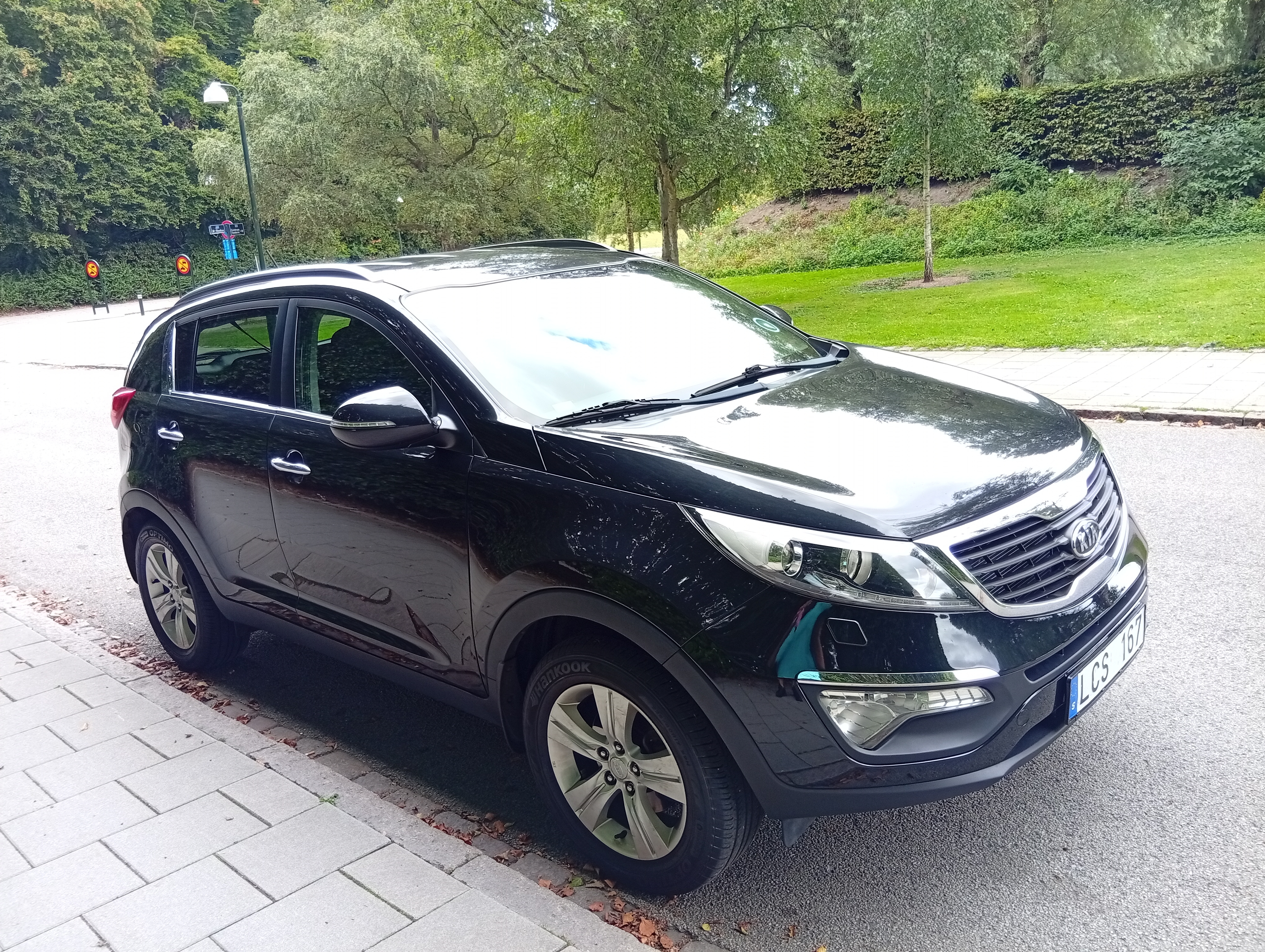 Kia Sportage 1.7 CRDi Manuell 2011, bild 4/10
