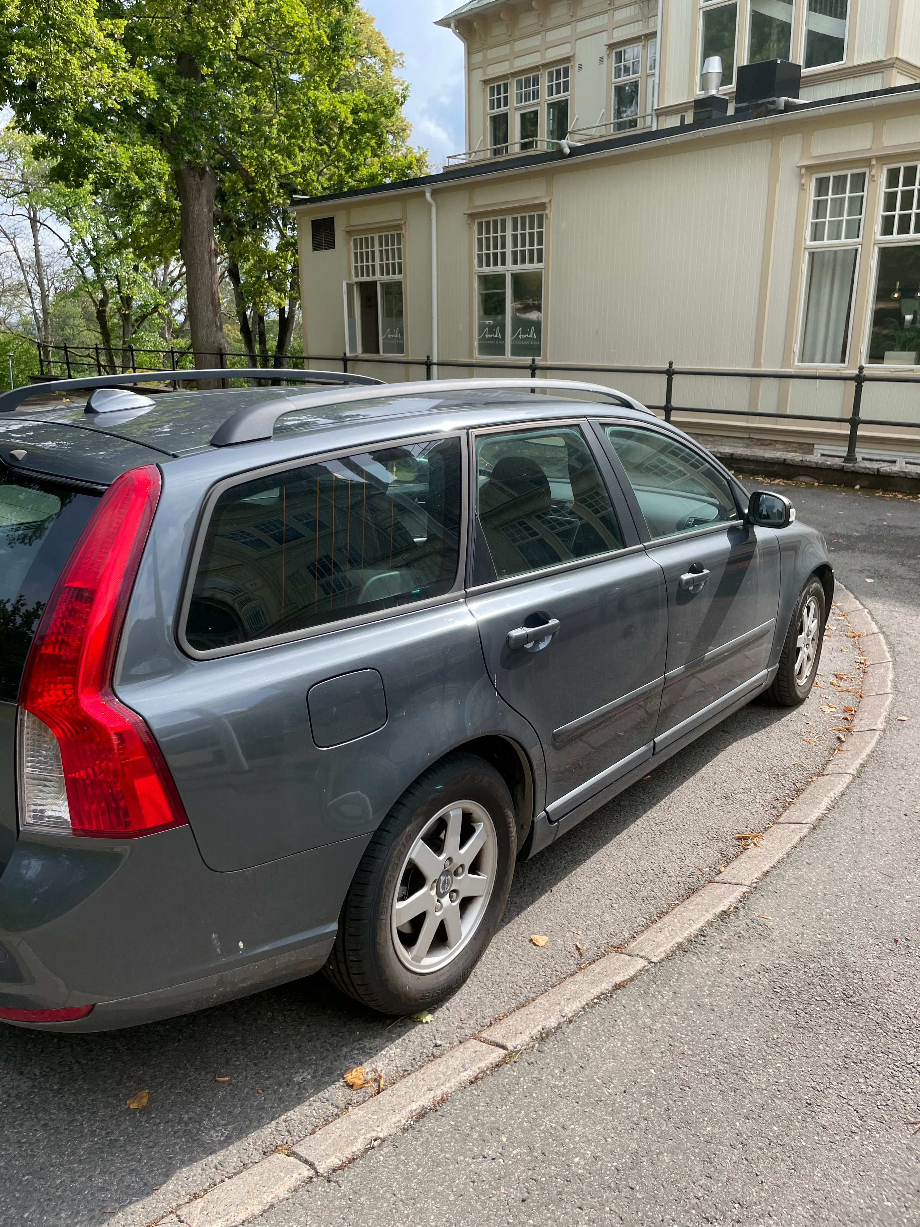 Volvo V50 1.8F Manuell 2009, bild 4/10