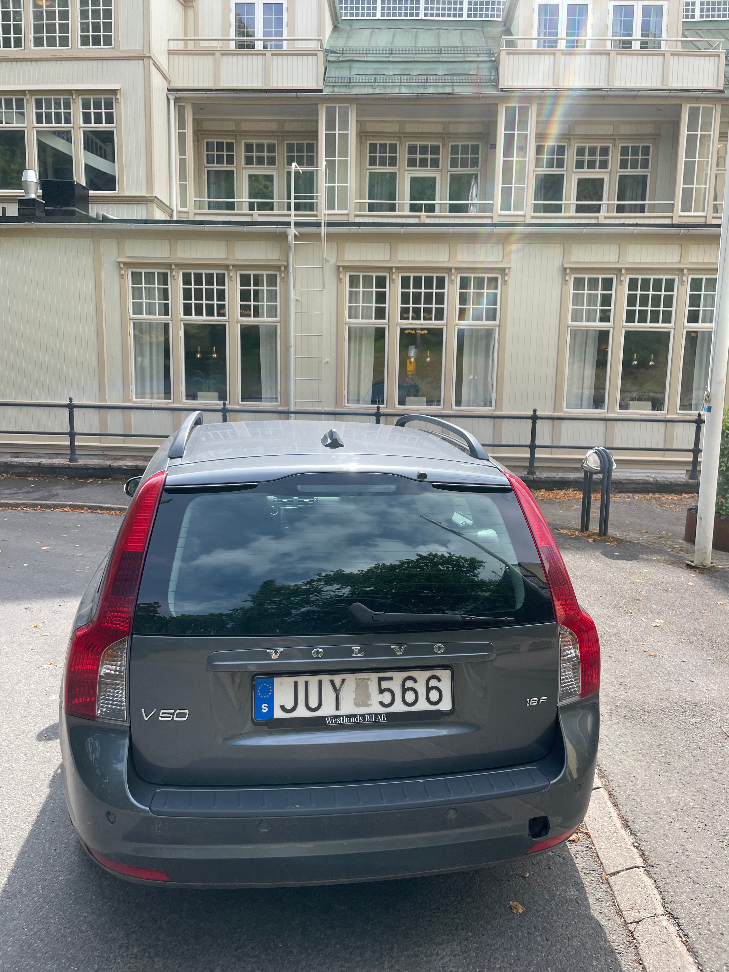 Volvo V50
