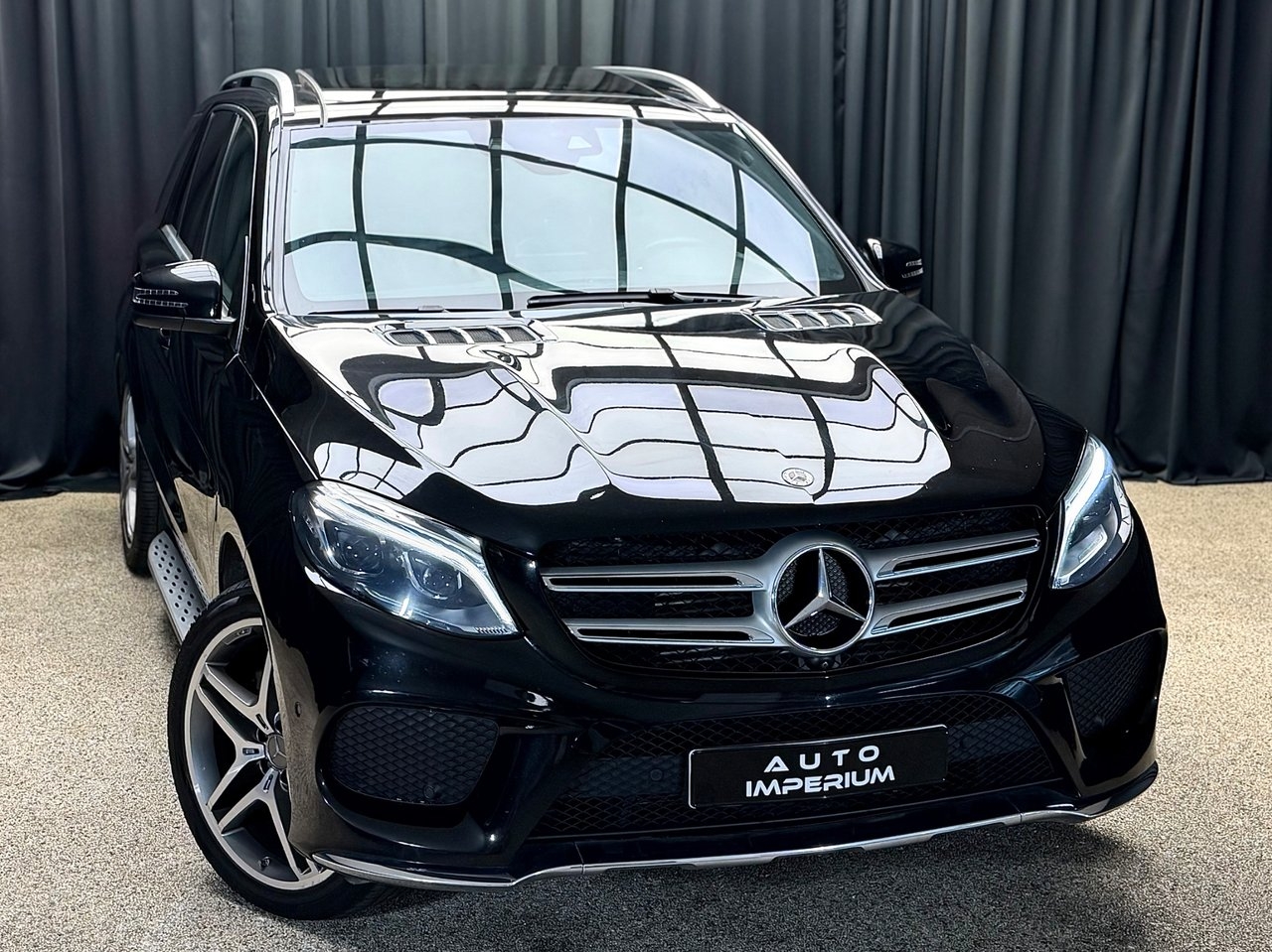 Mercedes-Benz GLE 2018, bild 2/10