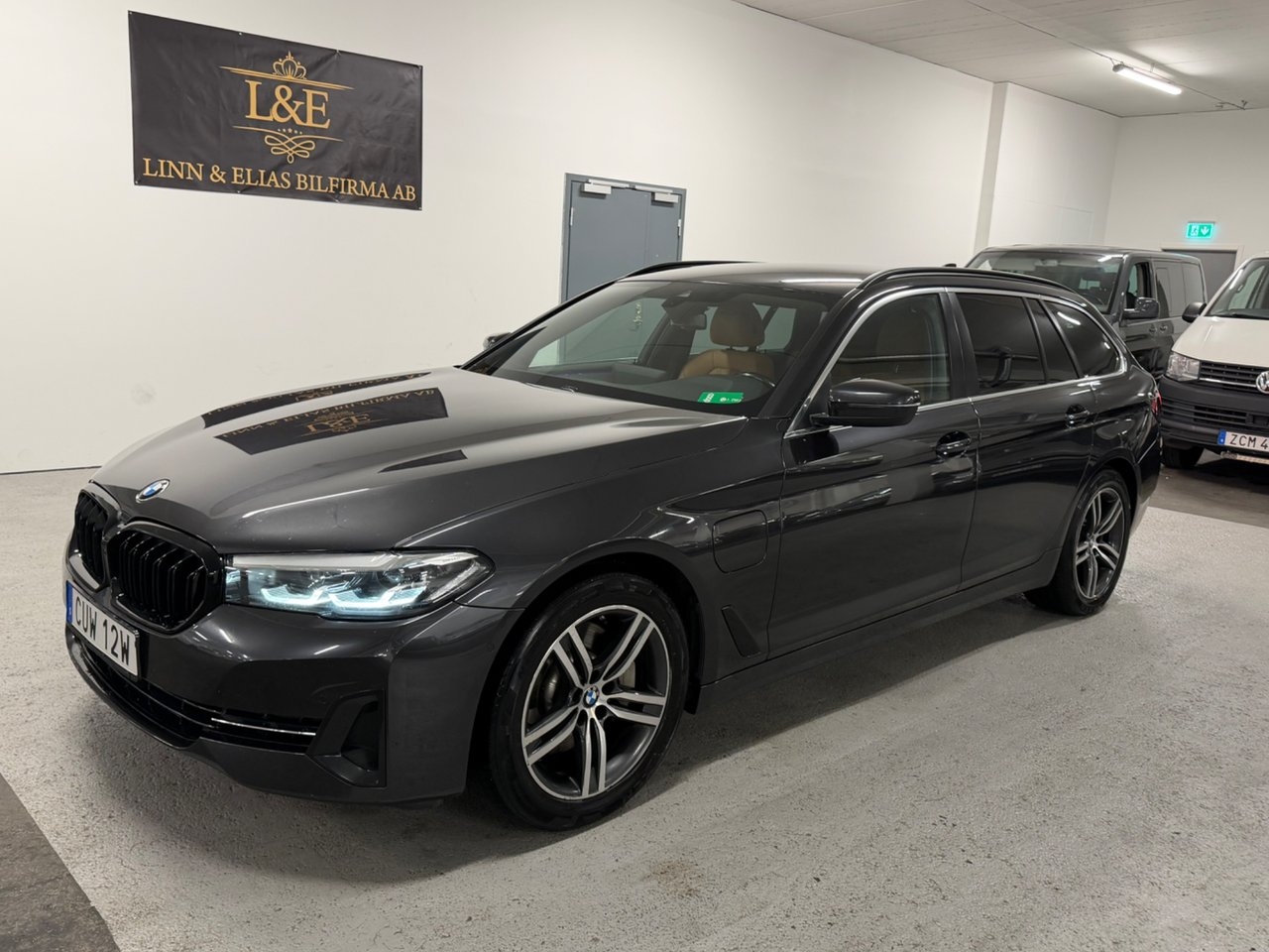 BMW 530