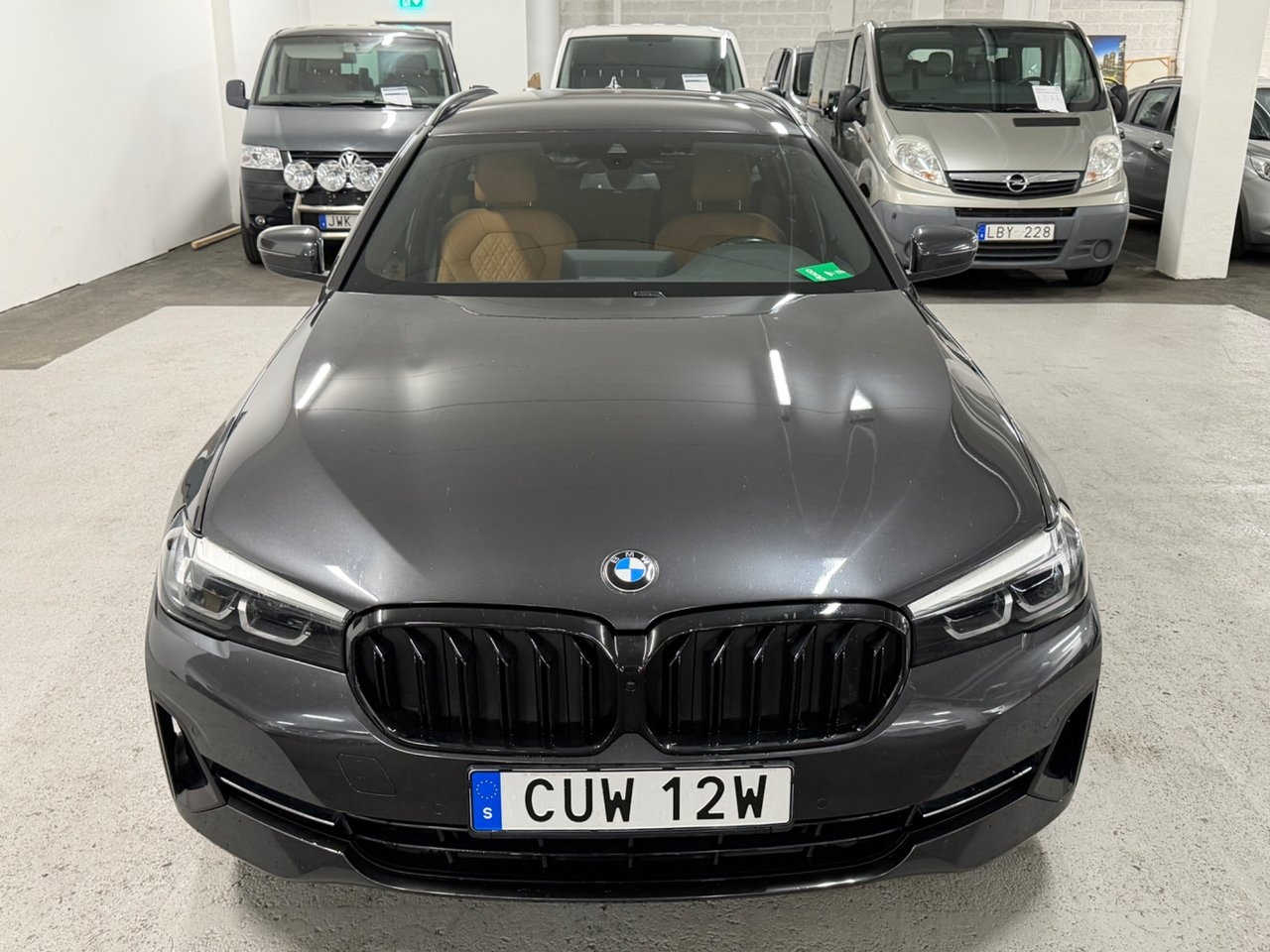 BMW 530 2021, photo 6/10