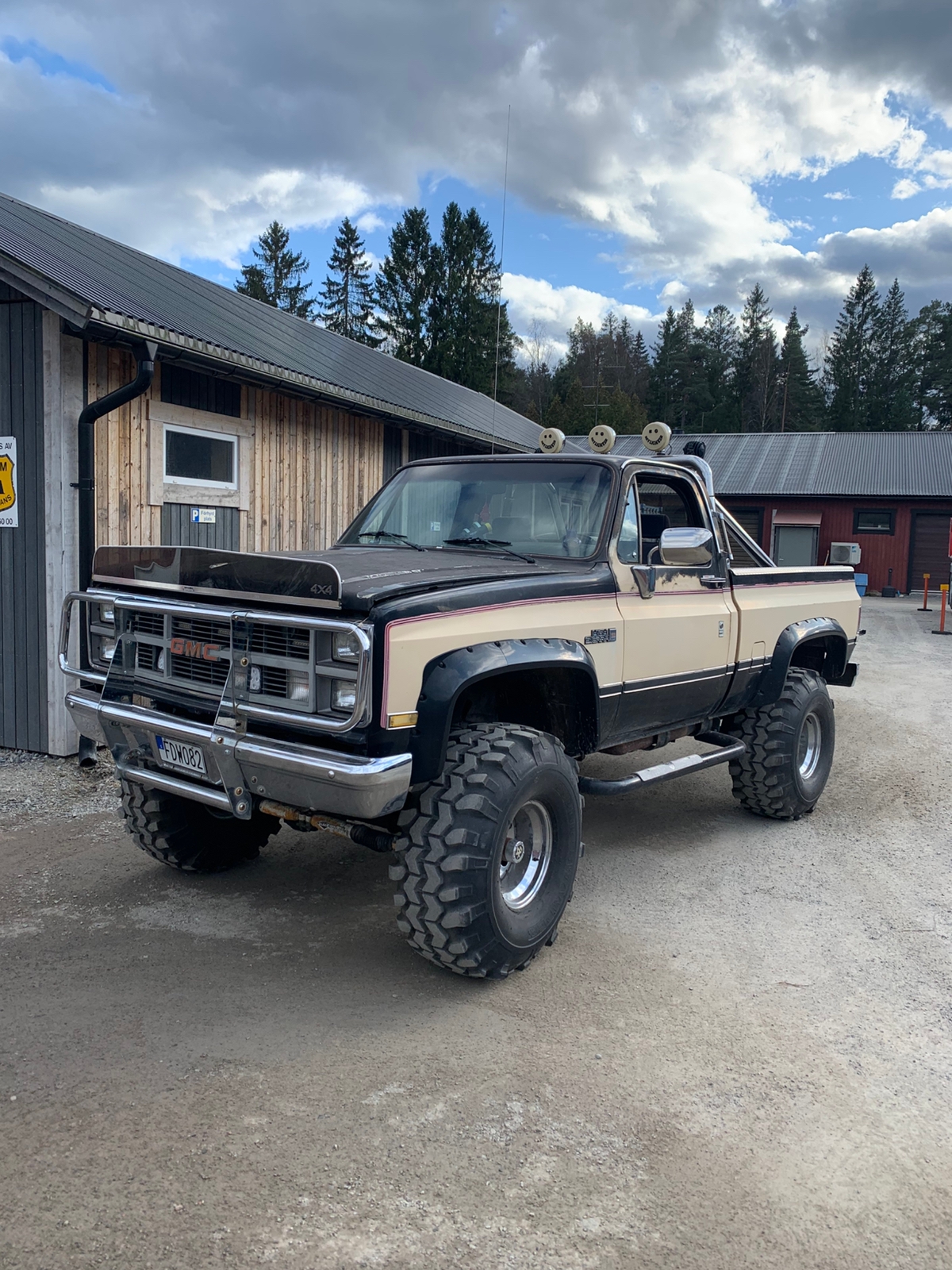 GMC High Sierra 4x4 1984, bild 3/4