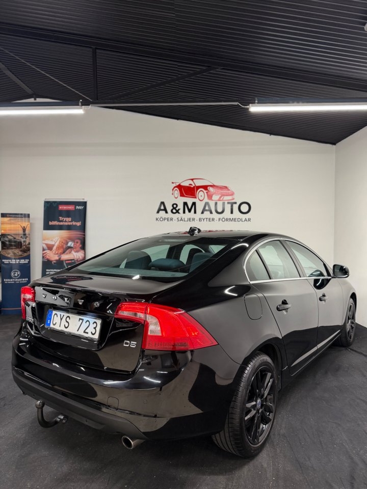 Volvo S60 2011, kuva 4/10