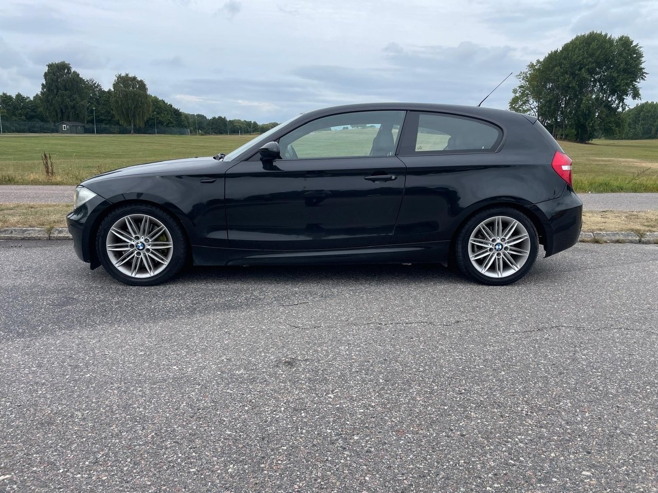BMW 123 2009, bild 3/10