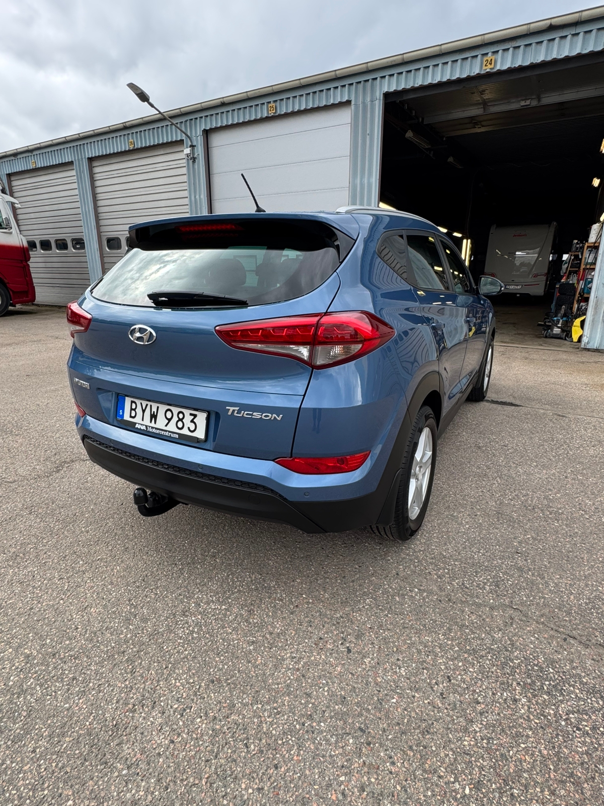 Hyundai Tucson 1.7 CRDi blue Manuell 2016, bild 4/10