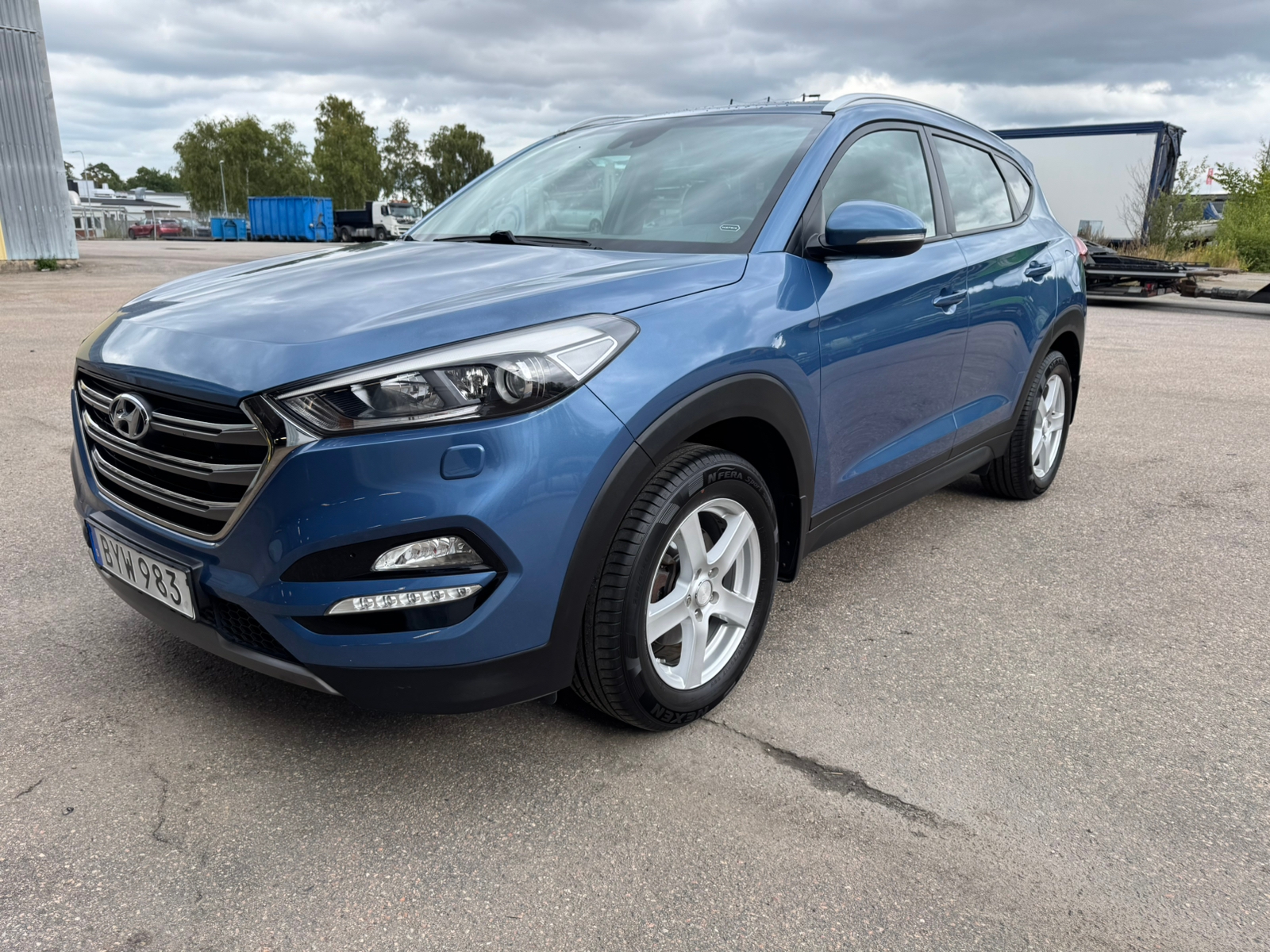 Hyundai Tucson 1.7 CRDi blue Manuell 2016, bild 2/10