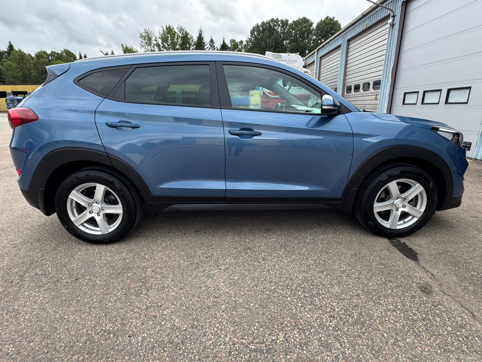 Hyundai Tucson 1.7 CRDi blue Manuell 2016, bild 3/10