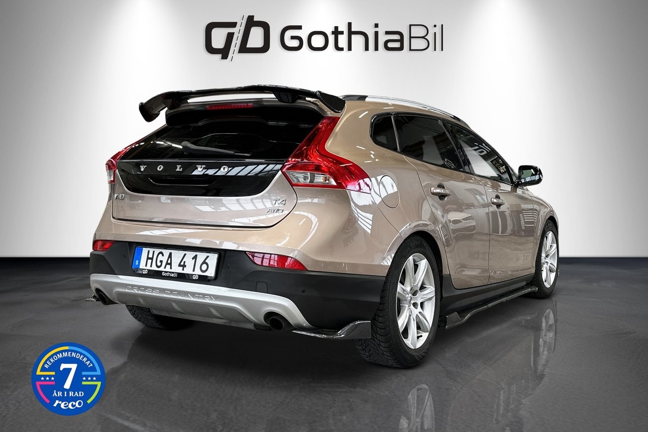 Volvo V40 Cross Country 2014, kuva 5/10