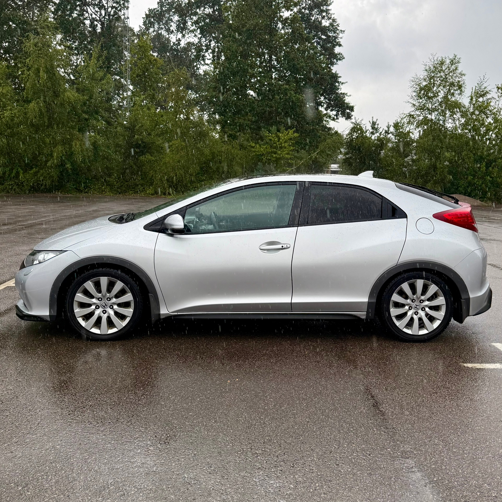 Honda Civic 1.8 i-VTEC Executive 2012, bild 6/10