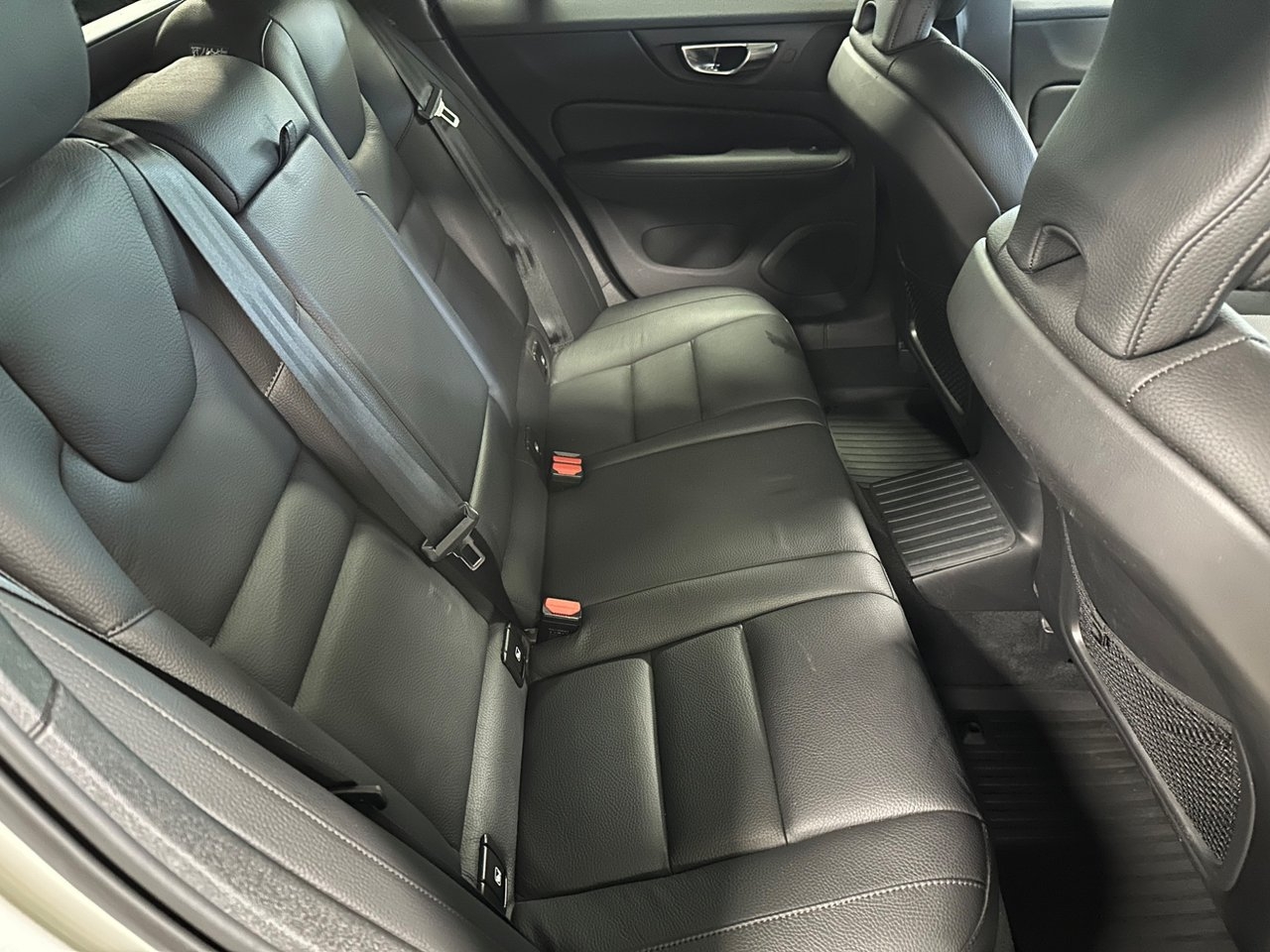 Volvo V60 2022, bild 7/10