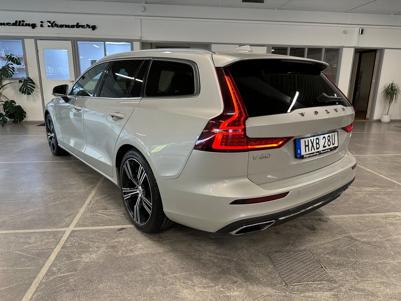 Volvo V60 2022, bild 4/10