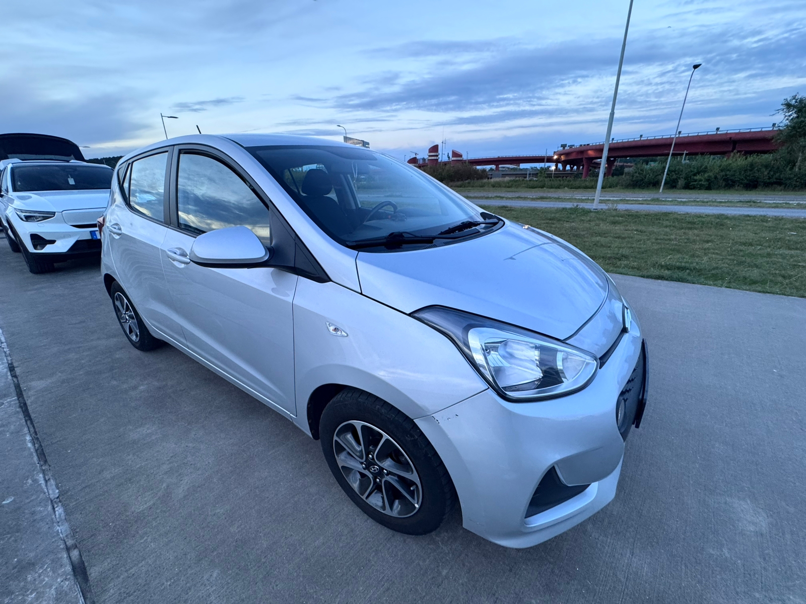 Hyundai i10 1.0 blue Automatisk 2020, bild 4/8