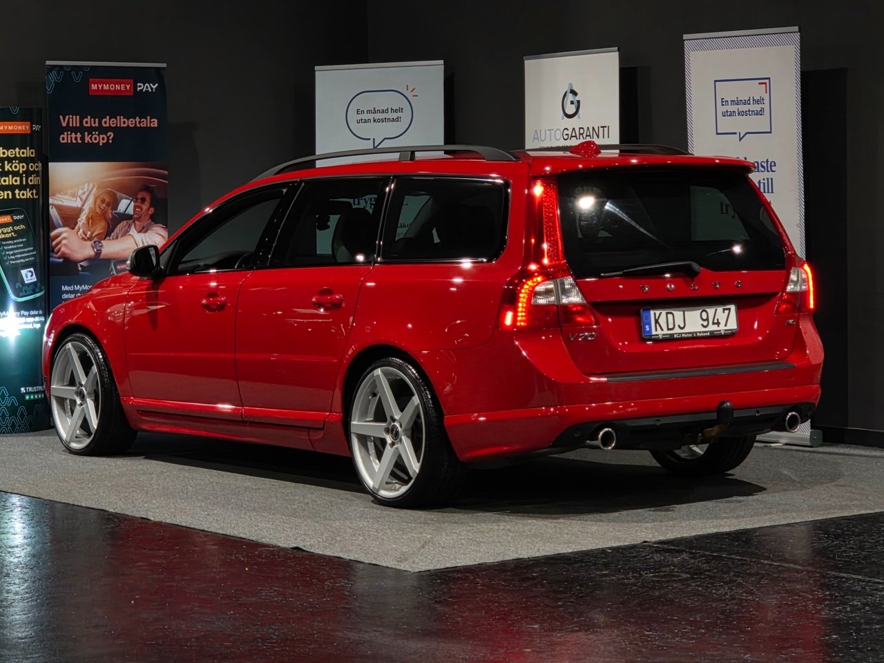 Volvo V70 D5 AWD Geartronic R-Design 2010, bild 6/10