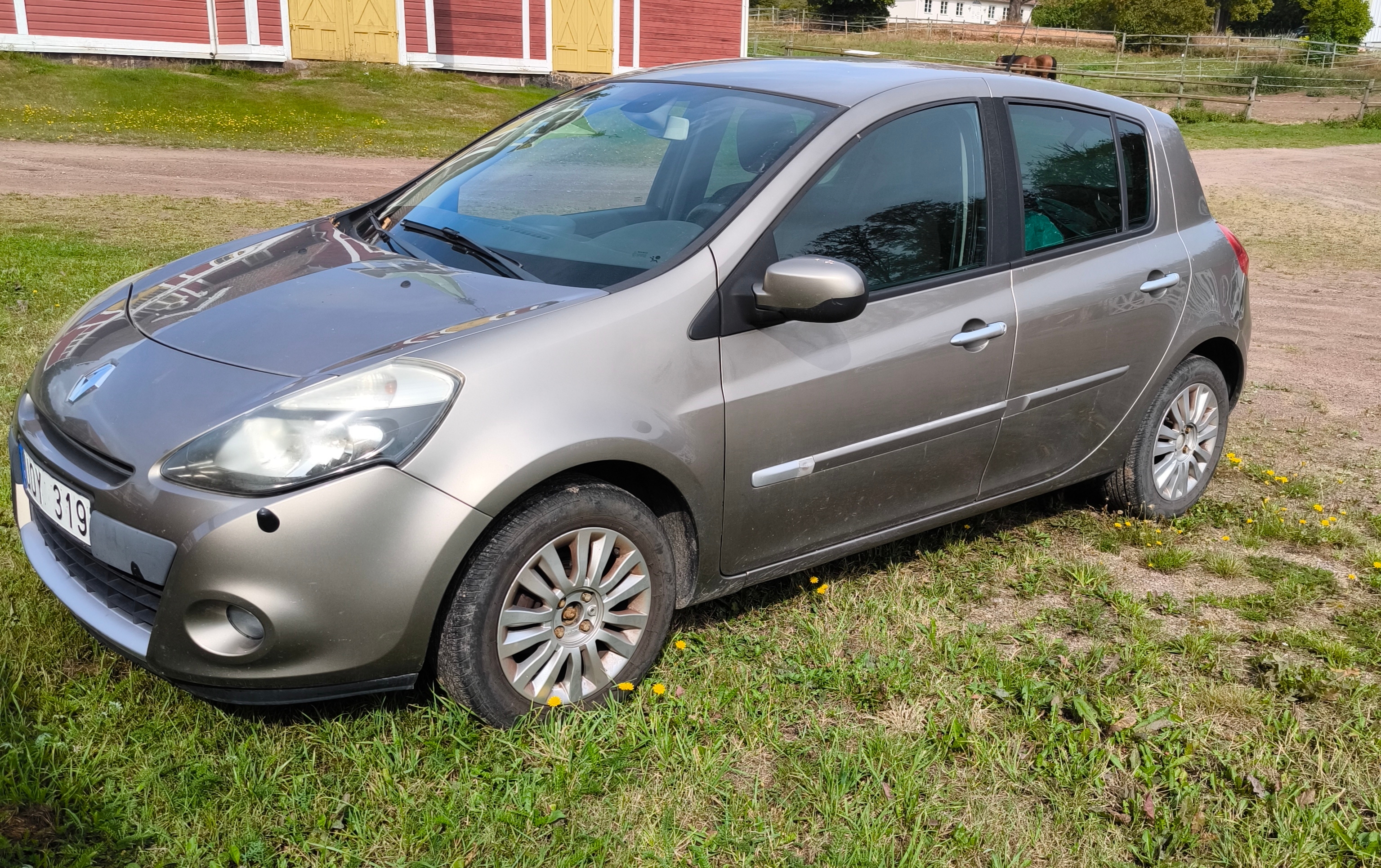 Renault Clio 2012, bild 2/10