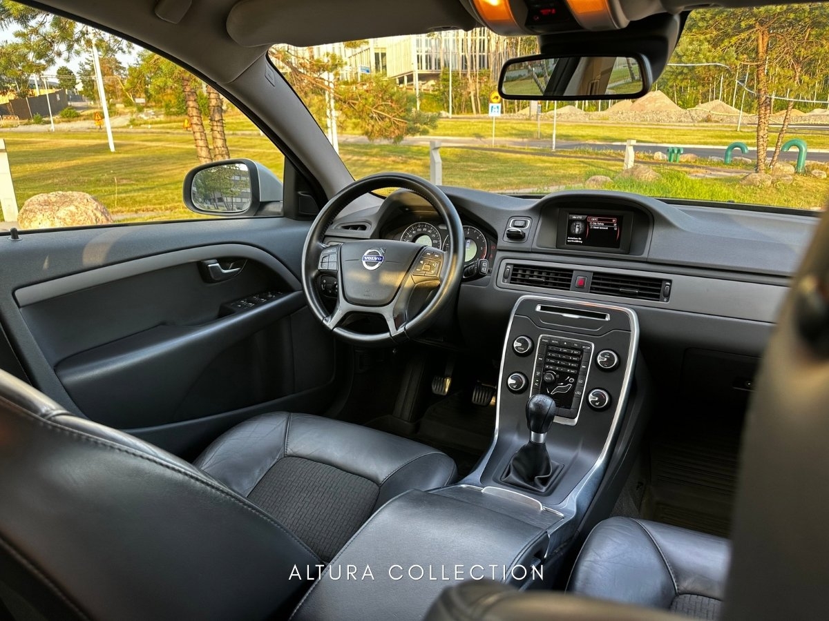 Volvo V70 D2 Momentum Nordic Edition 2013, bild 5/10