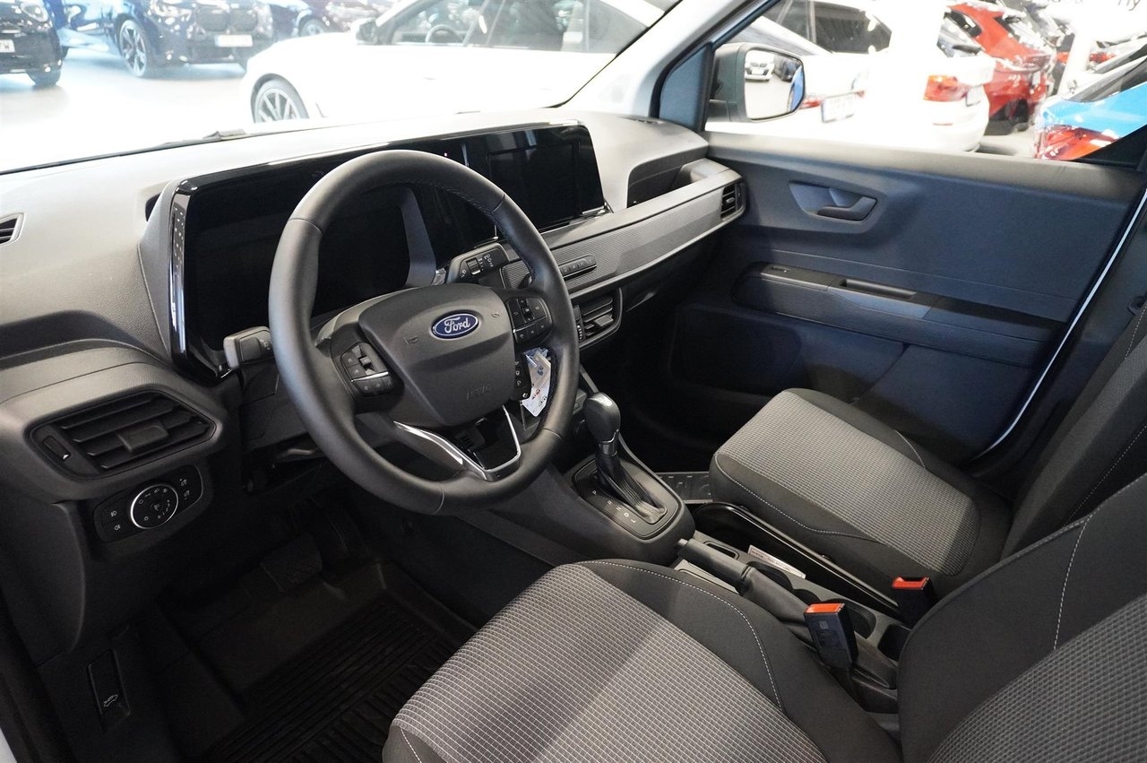 Ford Transit Courier 2026, bild 2/14