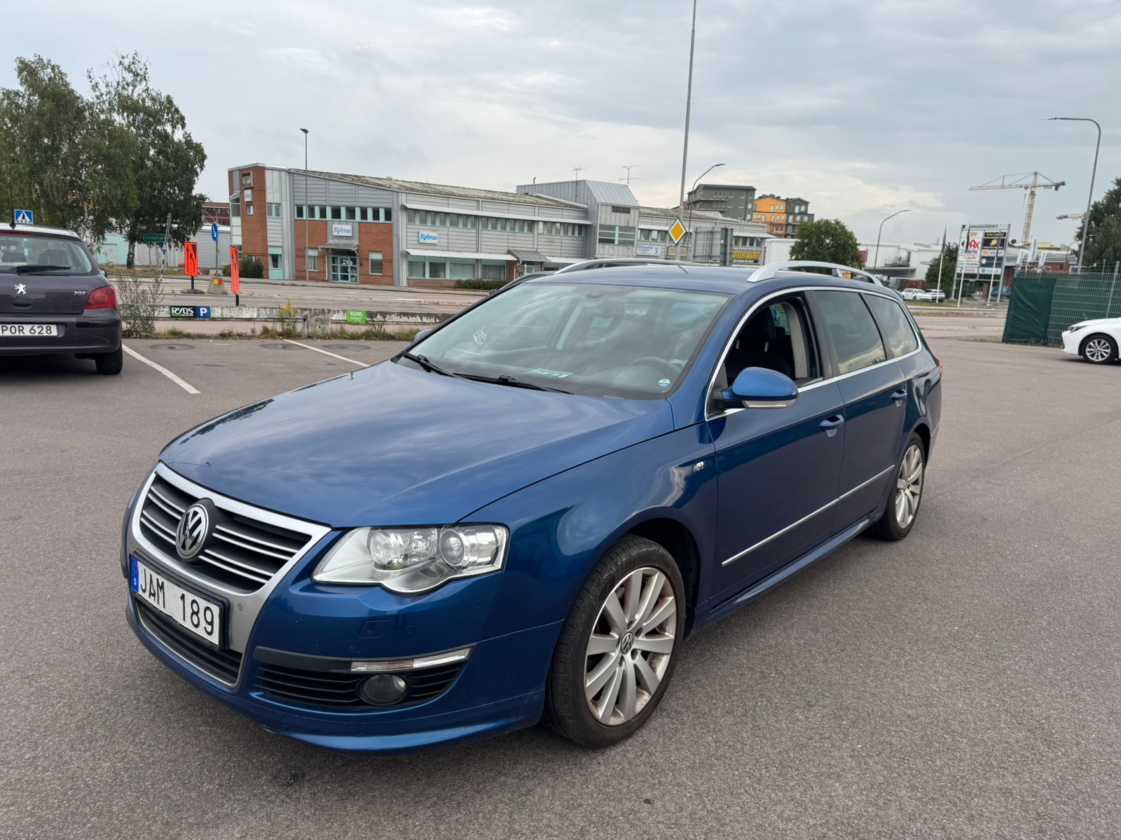 Volkswagen Passat 2010, bild 2/10