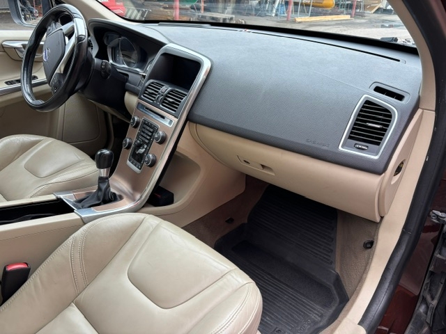 Volvo XC60 D4 AWD Manuell 2014, bild 6/10