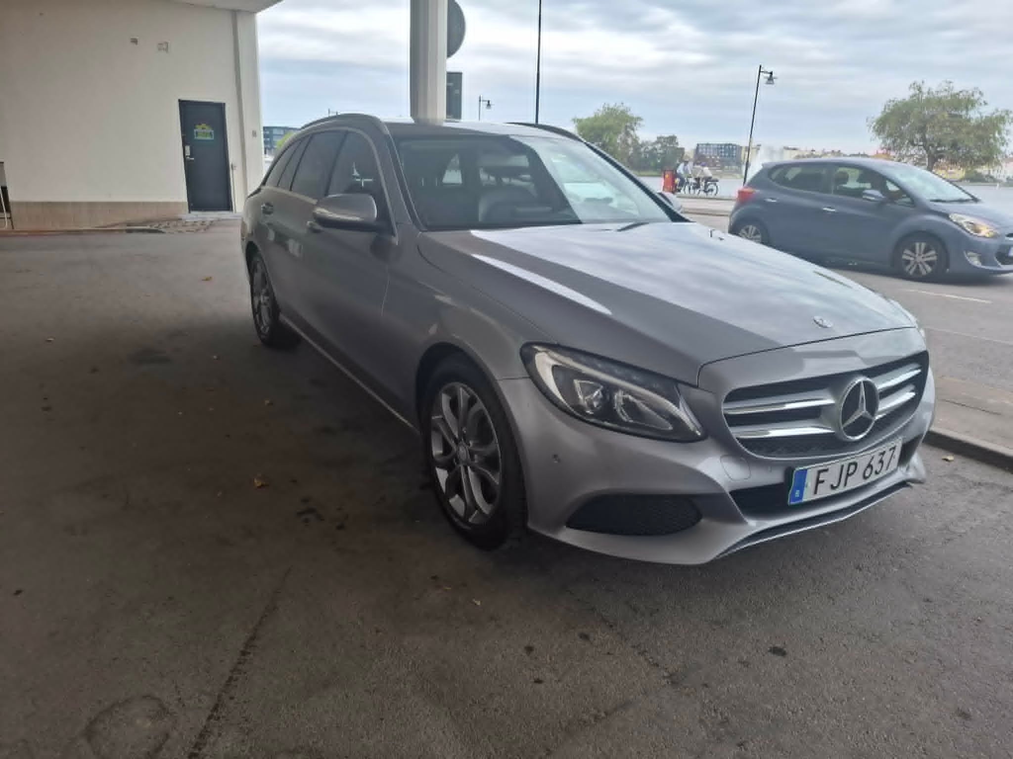 Mercedes-Benz C 2015, photo 2/9